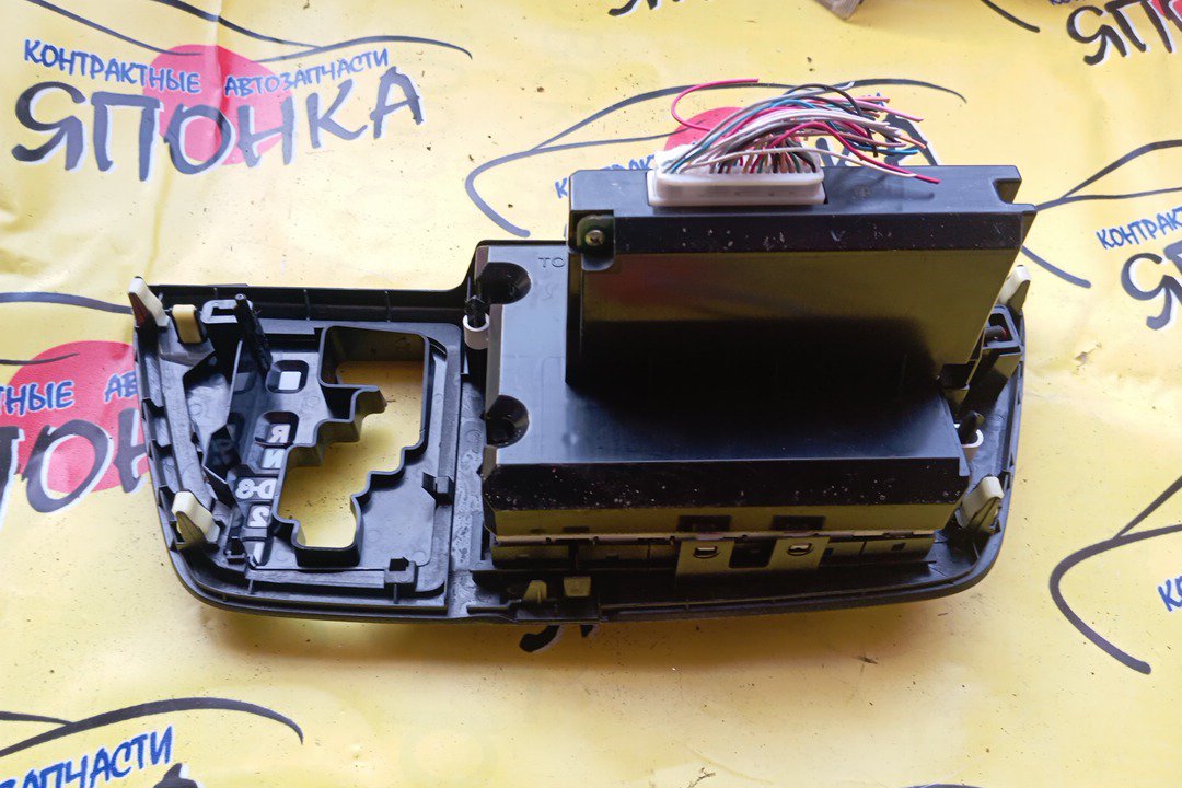 БЛОК КЛИМАТ-КОНТРОЛЯ/TOY/RAUM/NCZ25/NCZ20/ЭЛЕКТРО