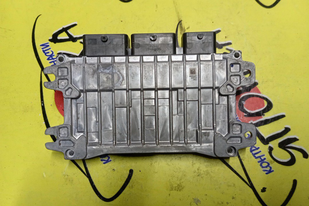 БЛОК EFI/NIS/RB20E/2371070T06