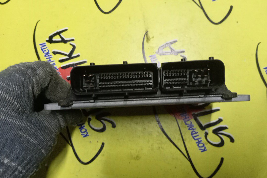 БЛОК EFI/NIS/QR20/A56T12C402Y26