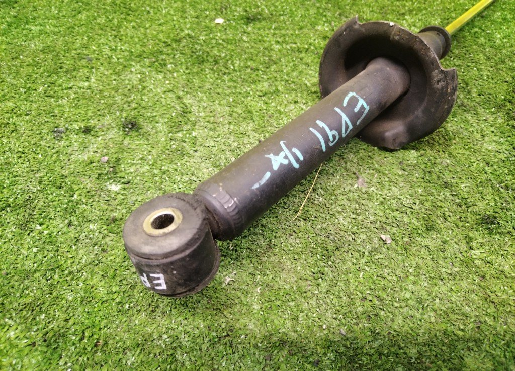 СТОЙКА/TOY/COROLLA II/CORSA/CYNOS/RAUM/STARLET/TERCEL/EL41/EL43/EL44/EL51/EL52/EL52C/EL53/EL54/EL54C/EP82/EP91/EXZ10/NL40/NL50/NP80/NP90/B/ГОЛАЯ