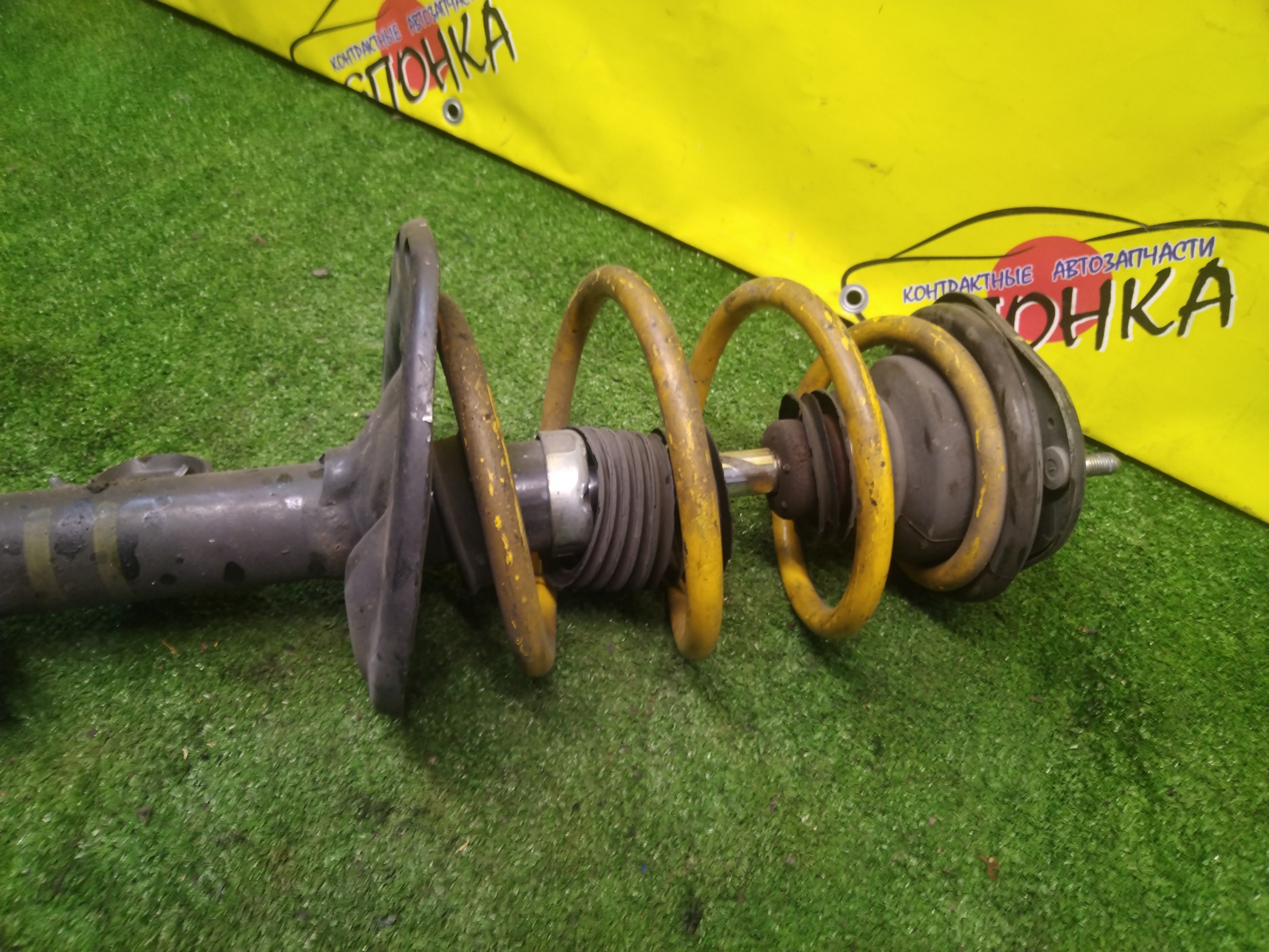 СТОЙКА/TOY/ESTIMA/ESTIMA HYBRID/ACR50W/ACR55W/AHR20W/GSR50W/GSR55W/ЖЕЛТАЯ ПРУЖИНА/F/L