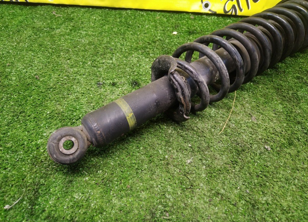 СТОЙКА/TOY/BB/FUNCARGO/IST/PLATZ/PORTE/VITZ/WILL CYPHA/NCP15/NCP16/NCP25/NCP35/NCP65/NCP75/B/4WD