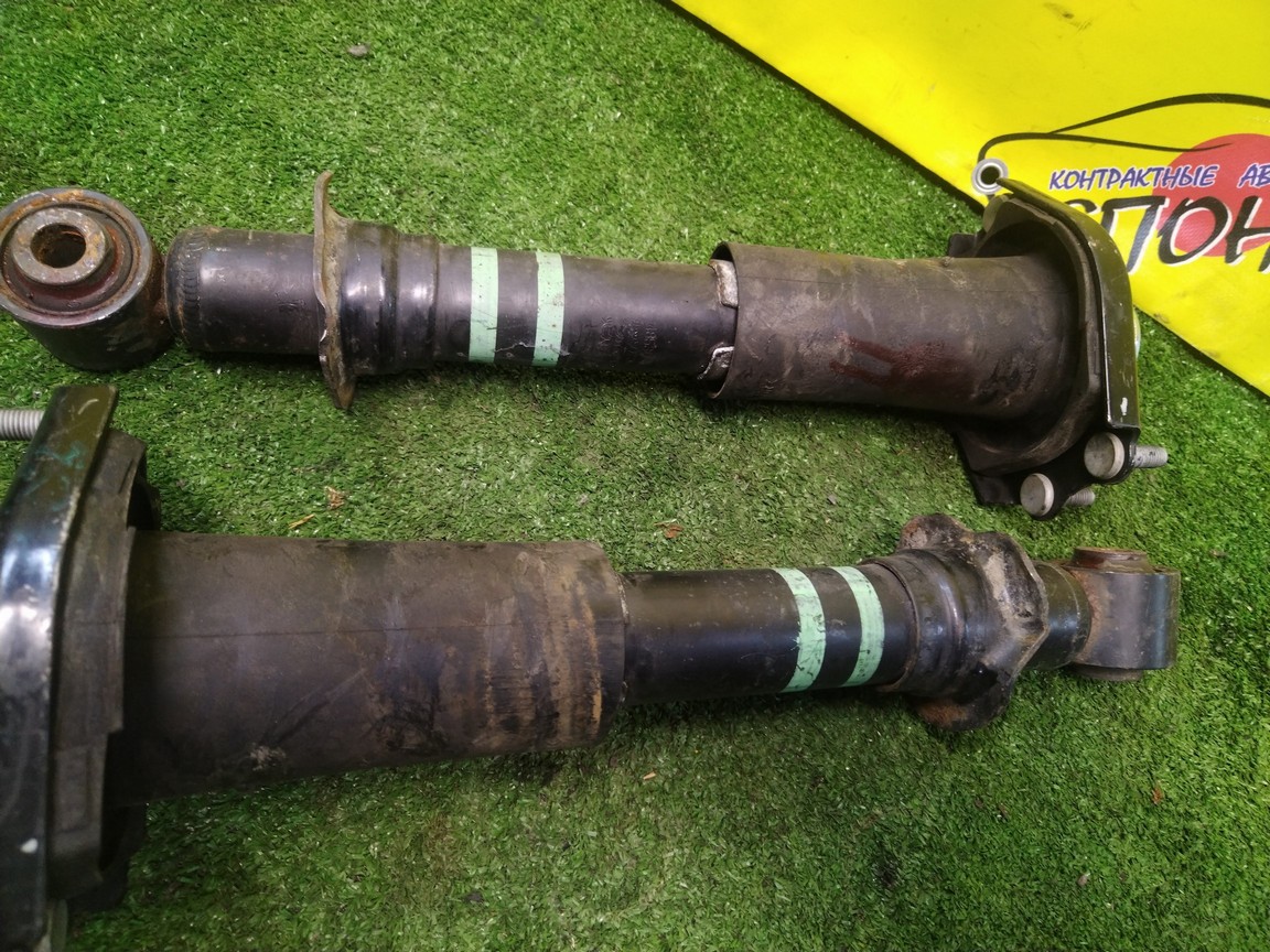 СТОЙКА/TOY/WISH/ZGE20/ZGE21/ZGE22/ZGE25/ГОЛАЯ/B/L