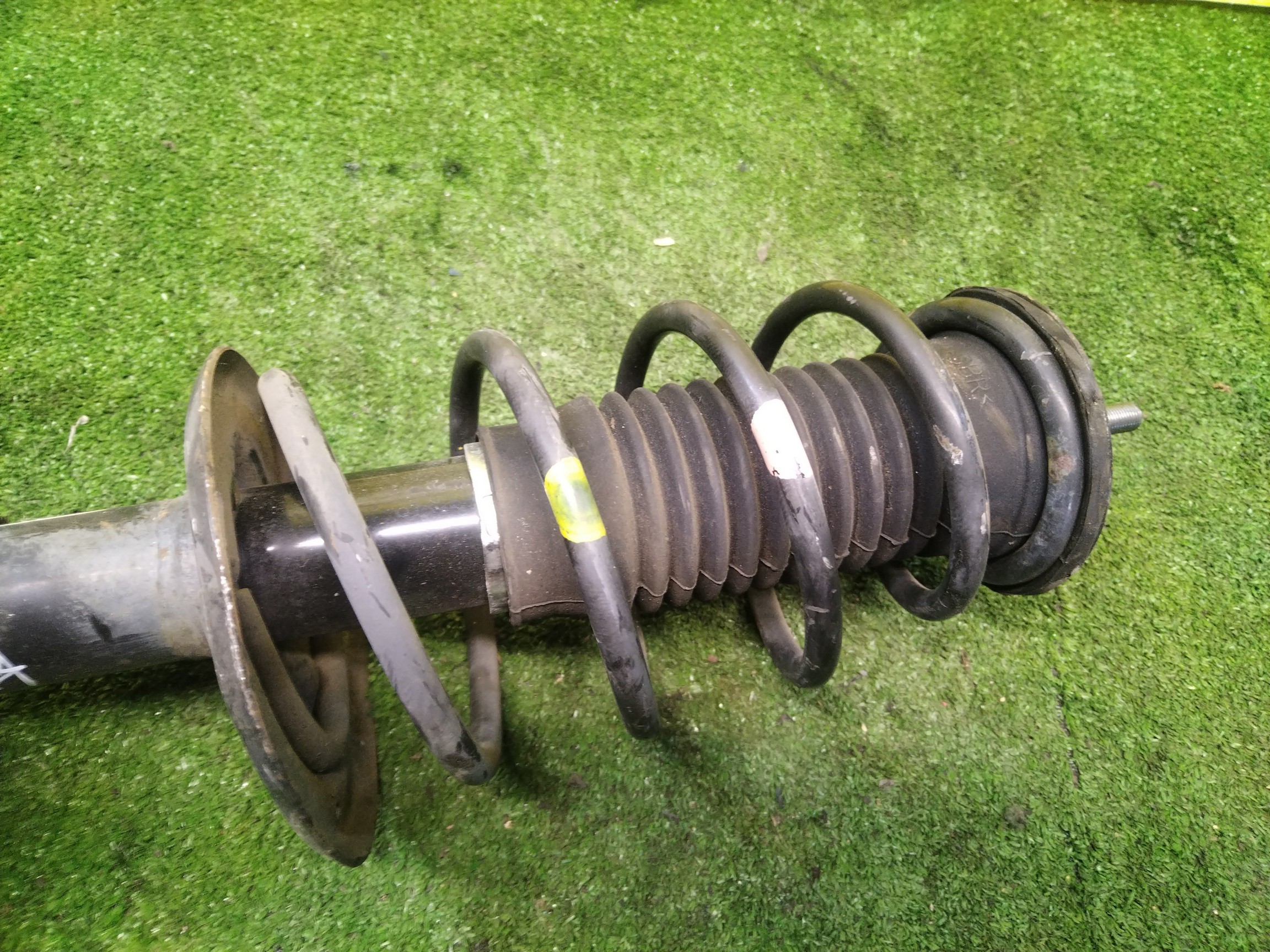 СТОЙКА/TOY/VITZ/BELTA/RACTIS/YARIS/YARIS SEDAN/KSP90/KSP92/NCP100/NCP105/NCP91/NCP92/NCP95/SCP100/SCP90/SCP92/F/R