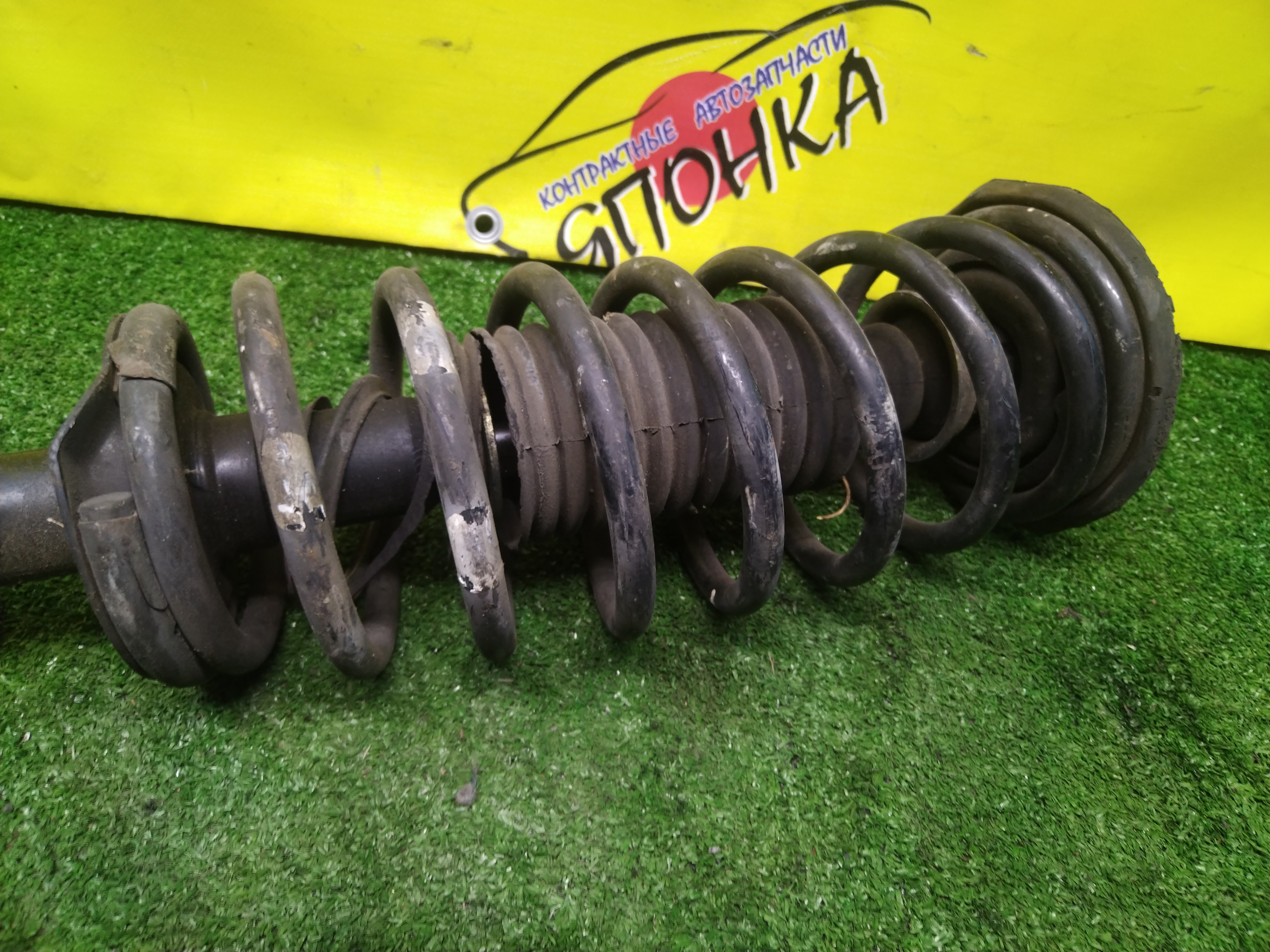 СТОЙКА/NIS/CEDRIC/GLORIA/HBY33/HY33/MY33/PY33/PY33E/UY33/Y33/B