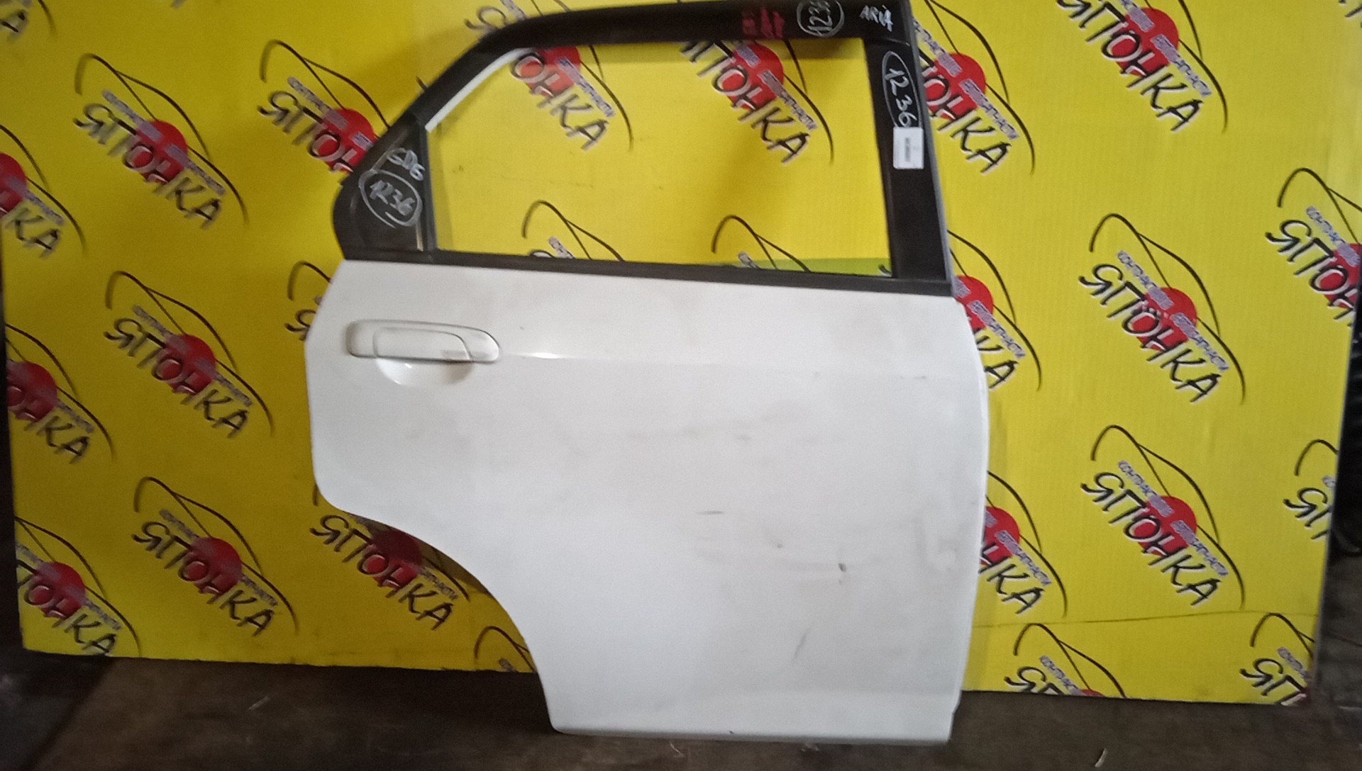 ДВЕРЬ БОКОВАЯ/HON/FIT ARIA/CITY/GD6/GD7/GD8/GD9/67550SELT00ZZ/B/R