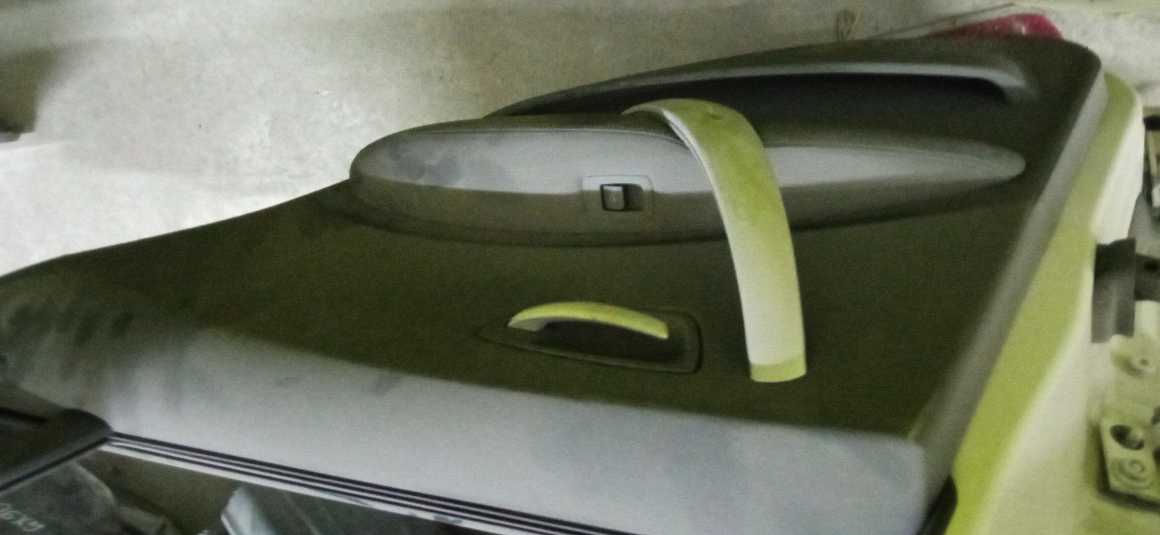 ДВЕРЬ БОКОВАЯ/BMW/1 SERIES/E87/41527191018/B/R