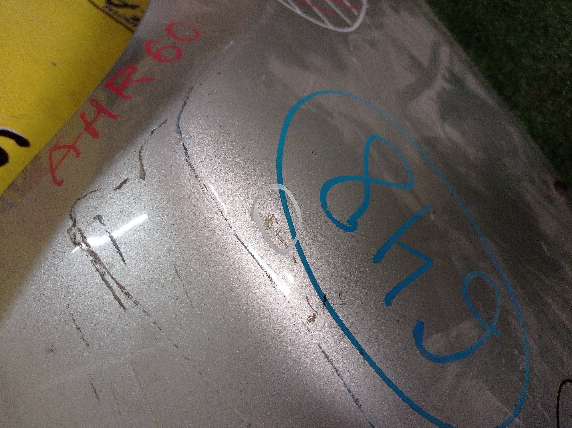 КАПОТ/TOY/VOXY/AZR60/AZR65G/УЦЕНКА