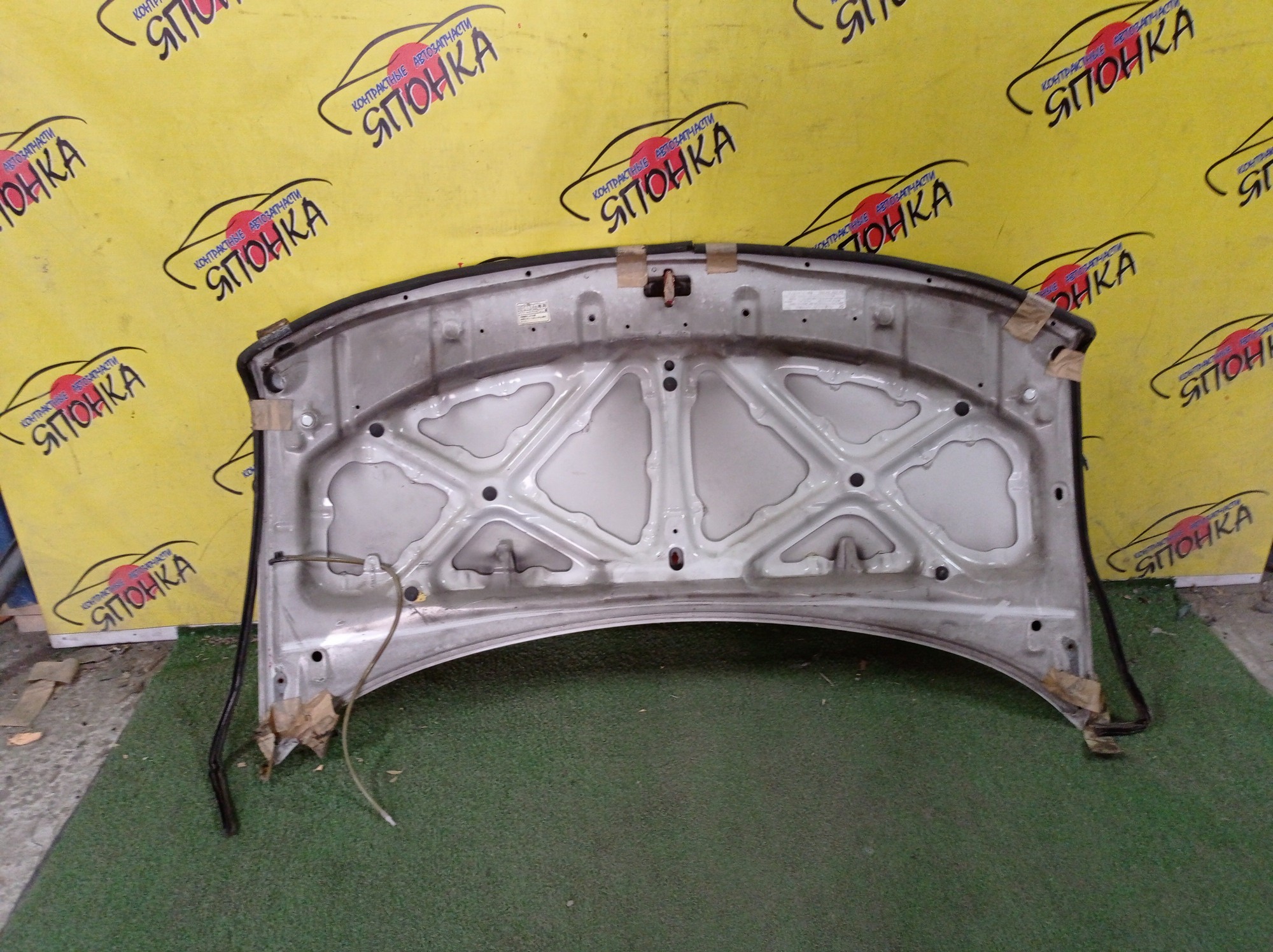 КАПОТ/TOY/BB/NCP30/NCP31/NCP34/NCP35