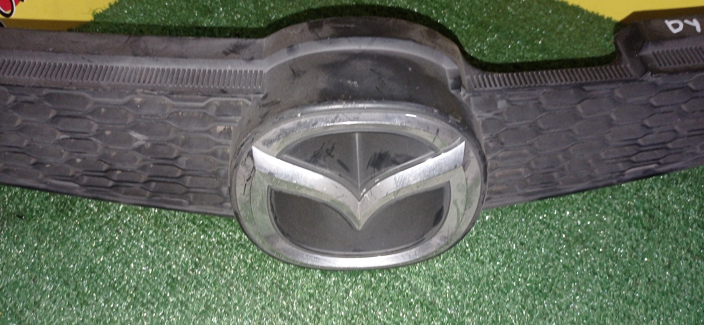 РЕШЕТКА РАДИАТОРА/MAZ/DEMIO/DY/DY3R/DY3W/DY5R/DY5W/2 МОДЕЛЬ/D52150710B/50710K2443