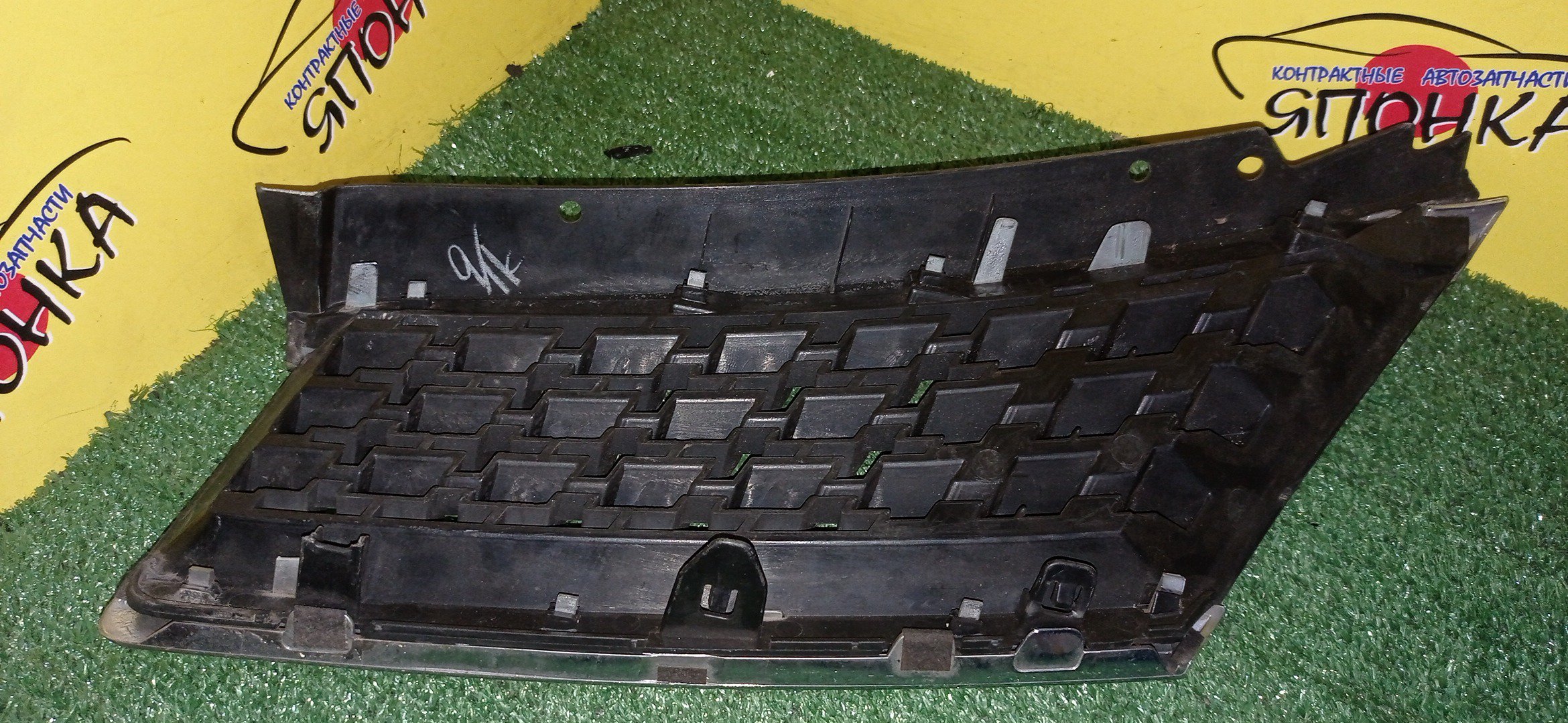 РЕШЕТКА РАДИАТОРА/NIS/TIIDA/TIIDA LATIO/C11/JC11/NC11/SC11/R/62320ED000