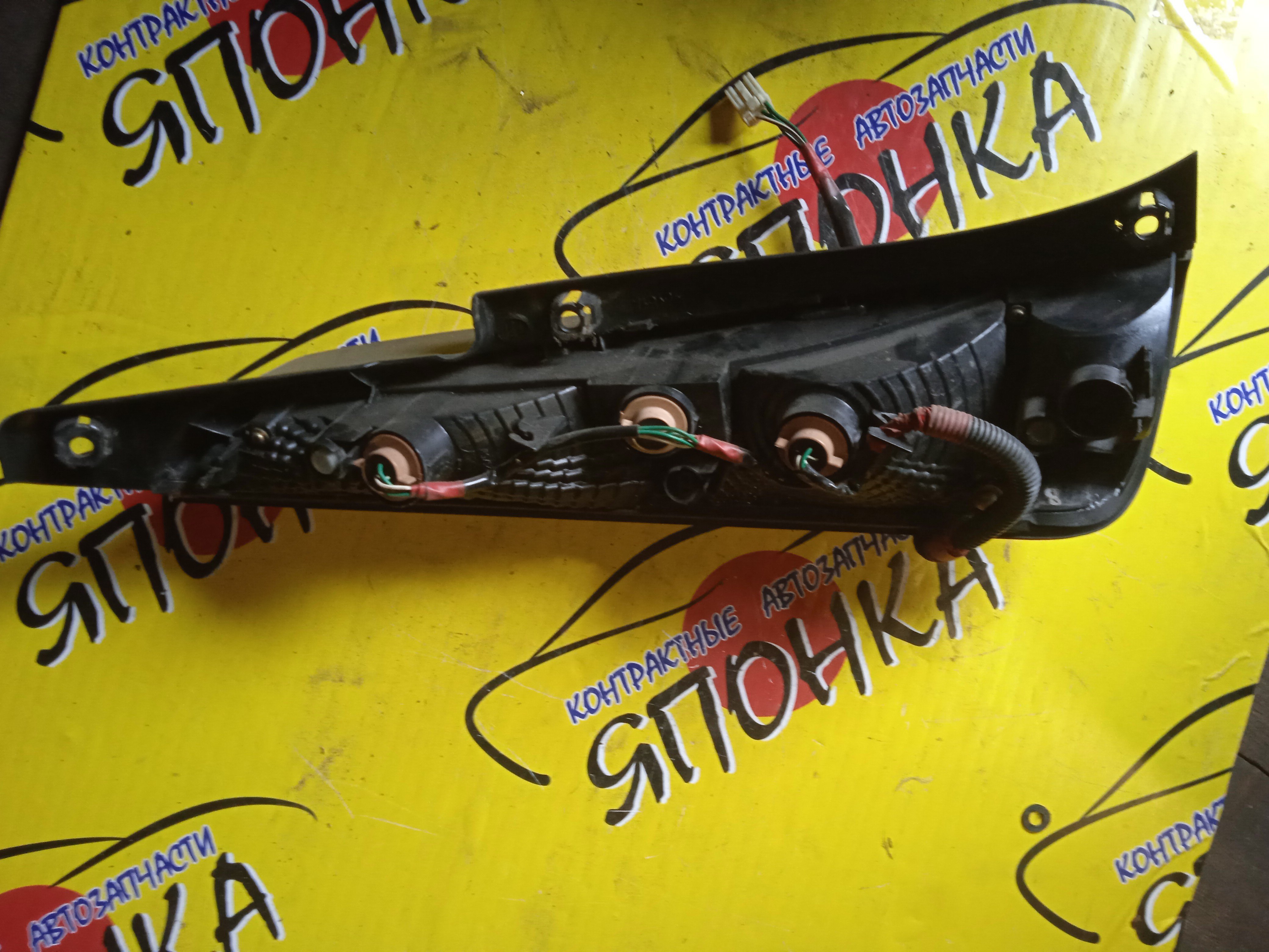 ФОНАРЬ/TOY/MARKII WAGON BLIT/MARKII BLIT/GX110W/GX115W/JZX110W/JZX115W/22316/R