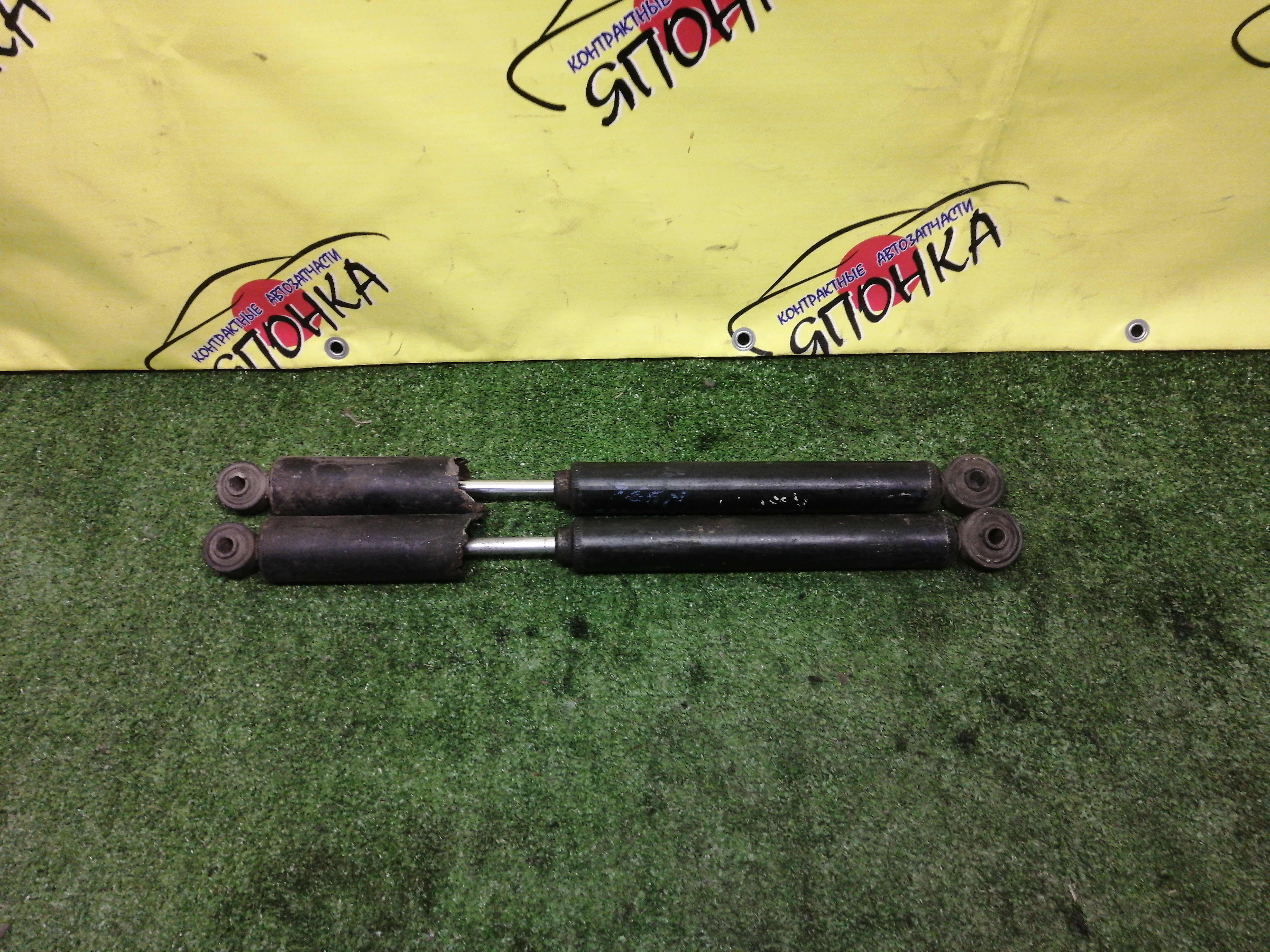 АМОРТИЗАТОР/TOY/PASSO/KGC15/B