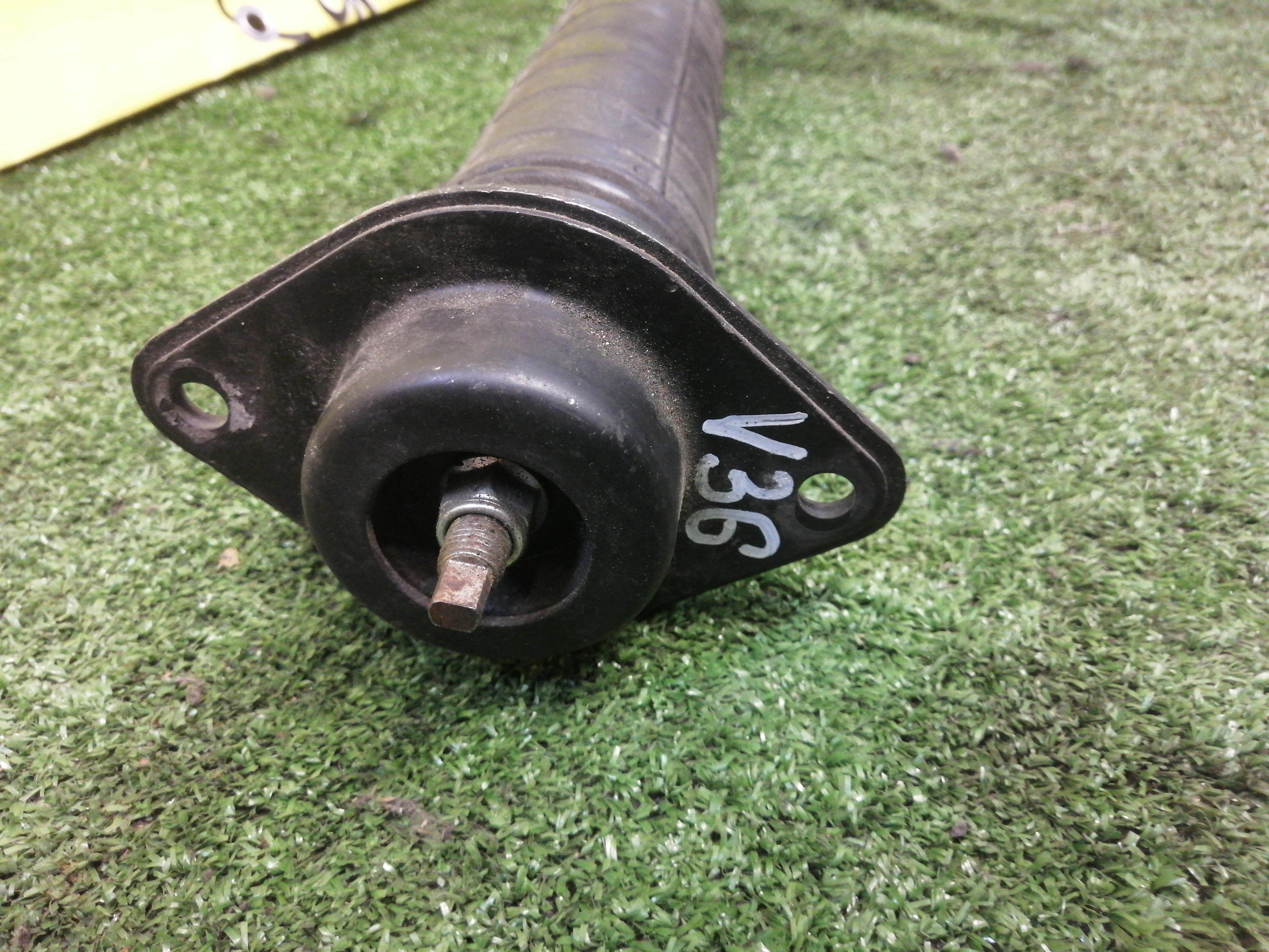 АМОРТИЗАТОР/CKV36/KV36/NV36/PV36/V36/B/NIS/INFINITI G25/G35/G37/SKYLINE