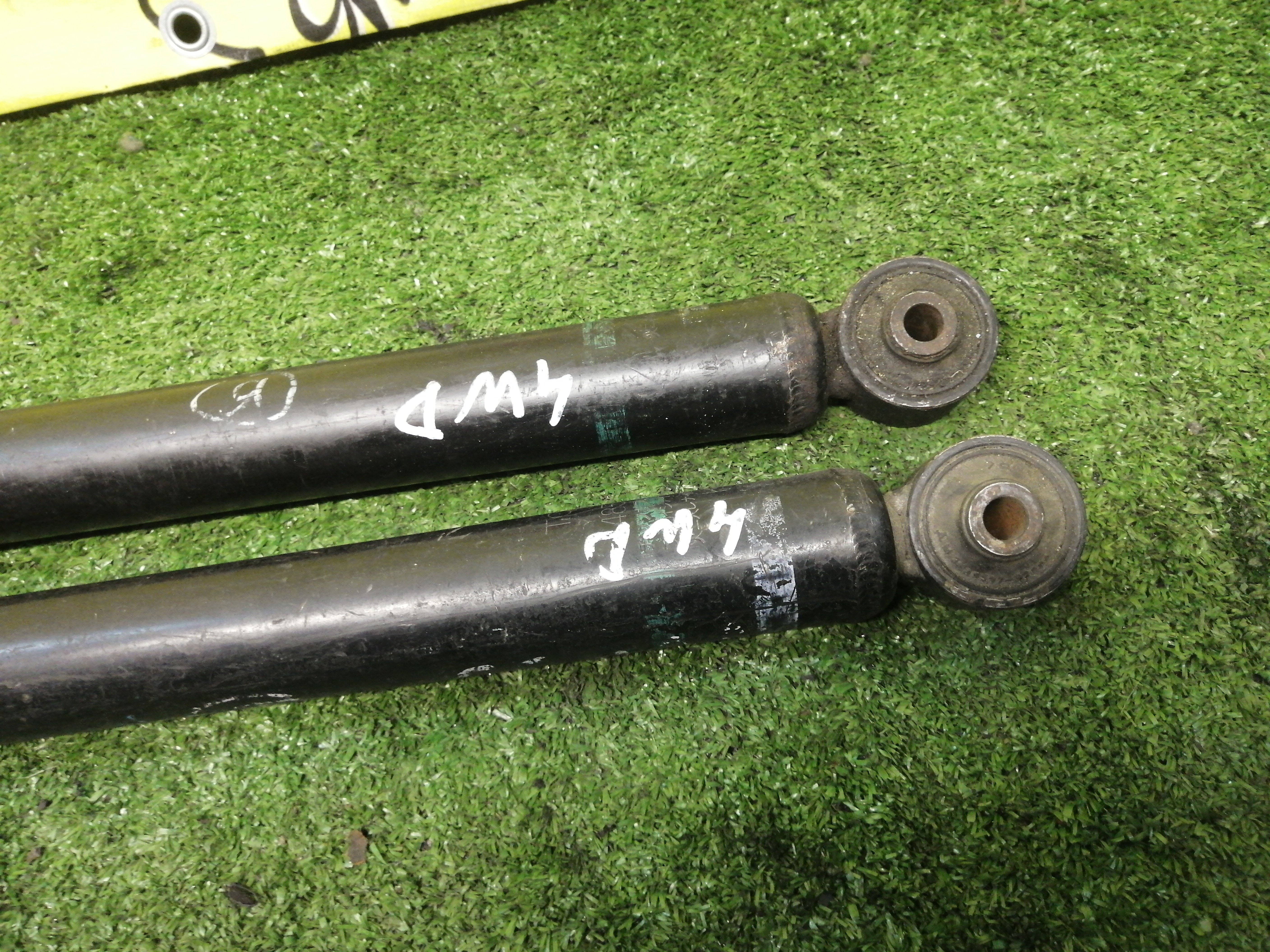 АМОРТИЗАТОР/TOY/VITZ/NCP95/B