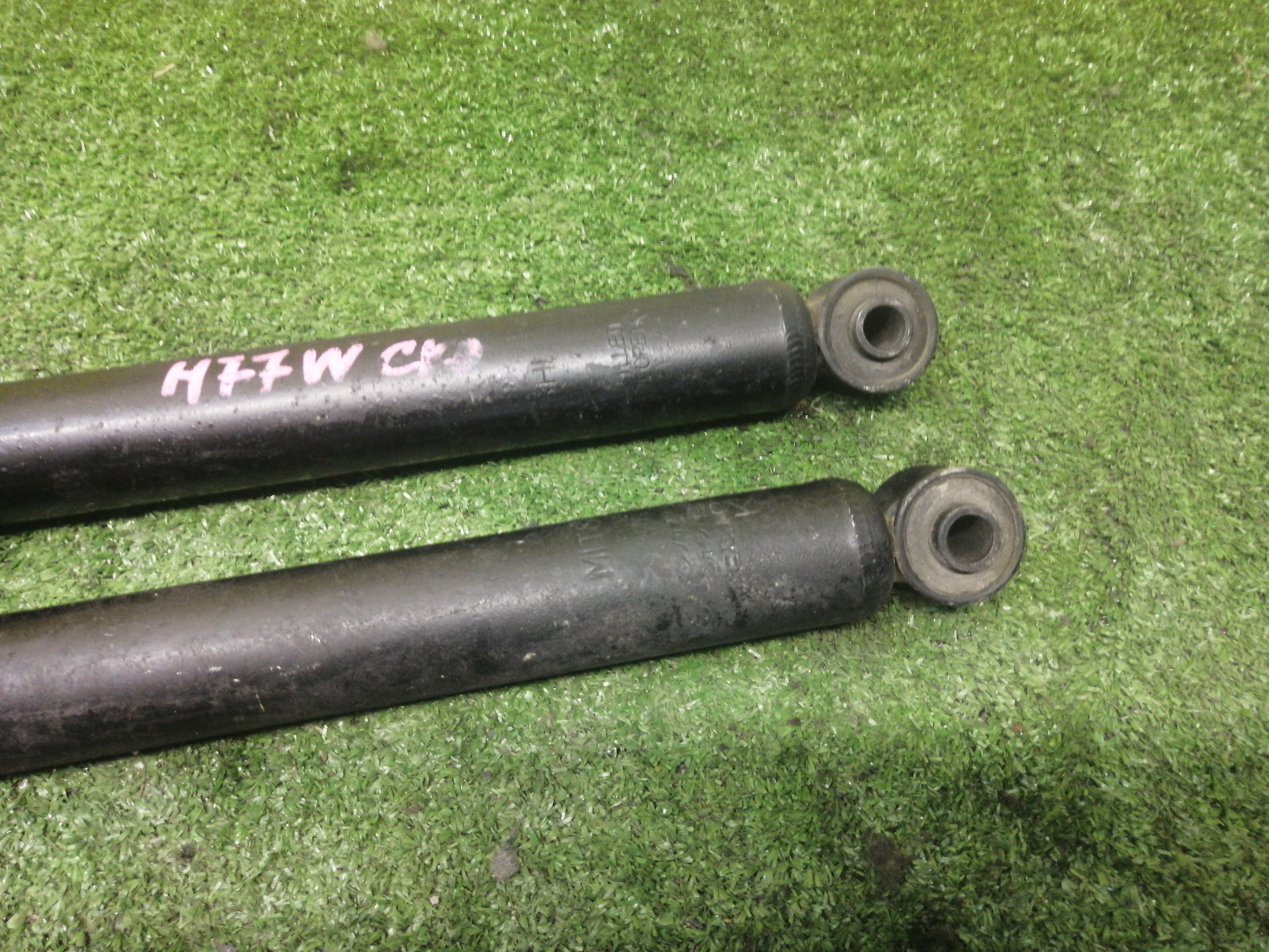 АМОРТИЗАТОР/MMC/PAJERO IO/PAJERO PININ/H61W/H62W/H66W/H67W/H71W/H72W/H76W/H77W/B