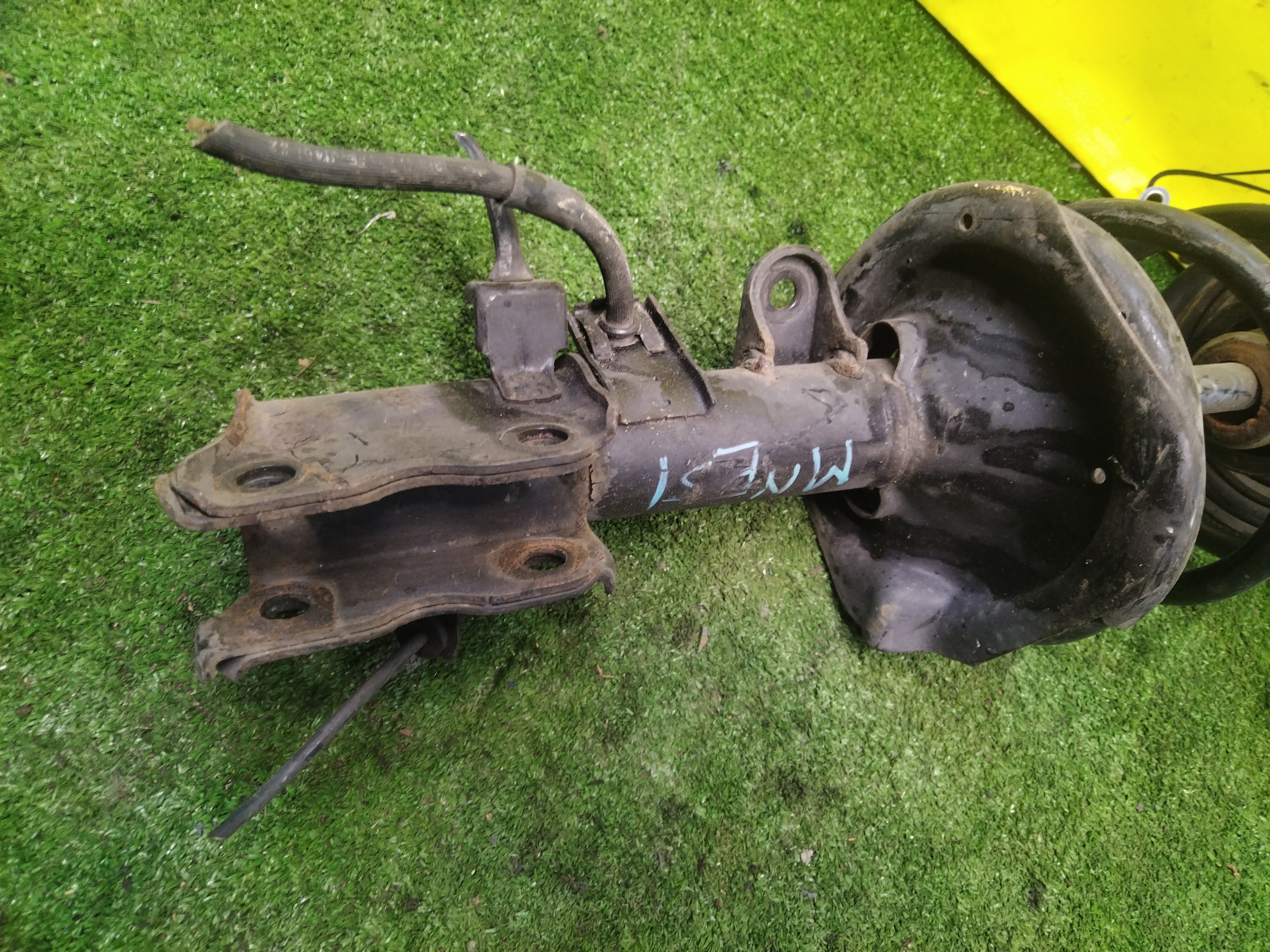 СТОЙКА/NIS/ELGRAND/E51/F/R/RS*R