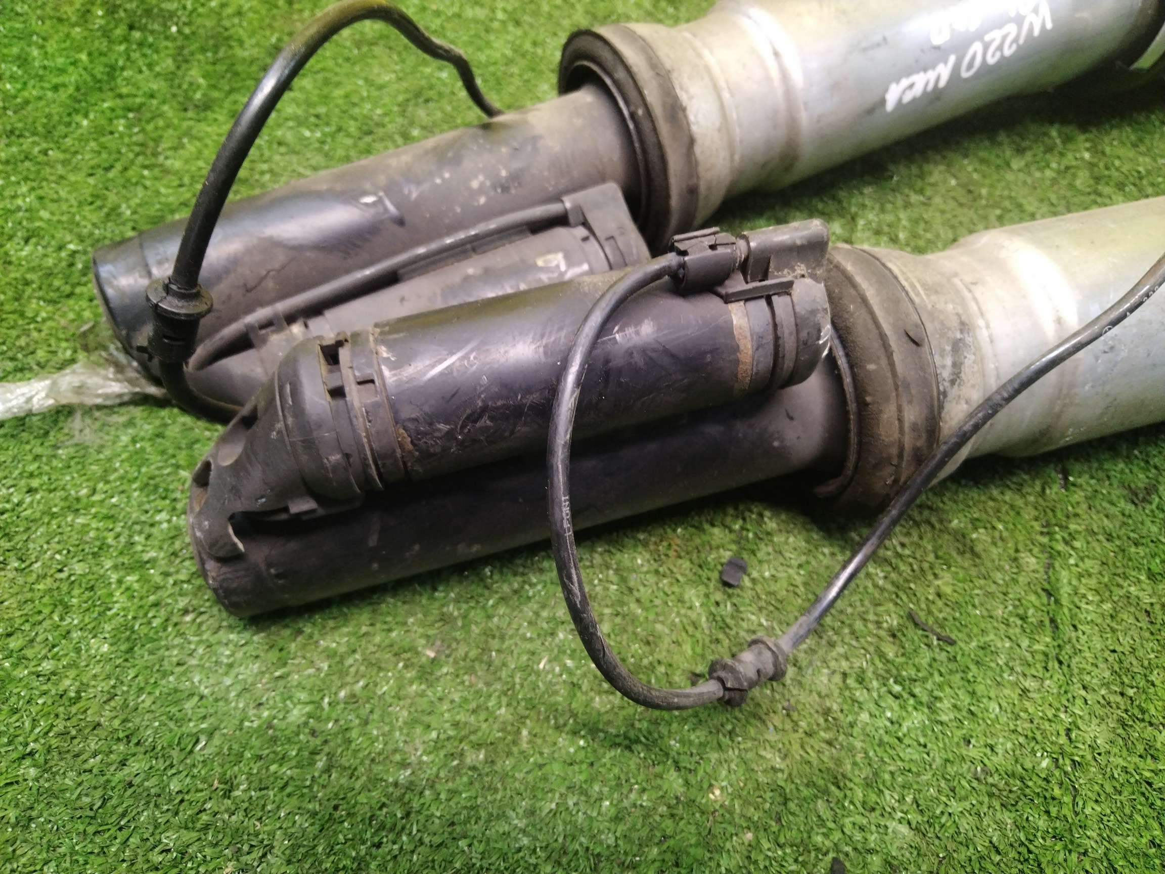 СТОЙКА/MERC/S-CLASS/S320/W220/F/ПНЕВМО