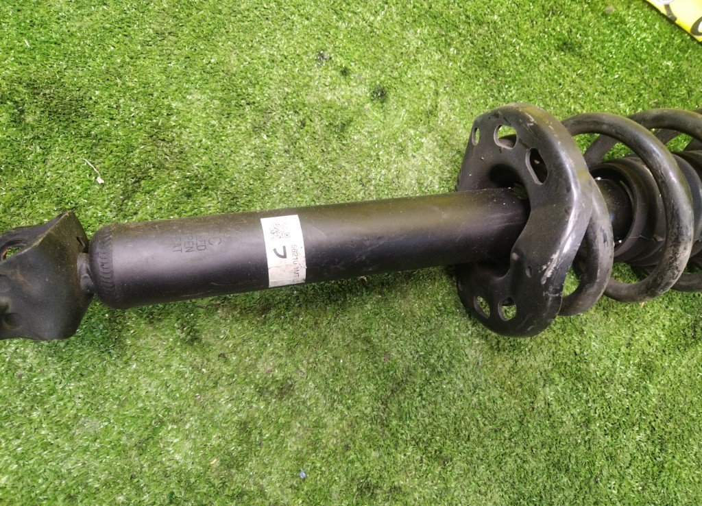 СТОЙКА/NIS/FUGA/M37/HY51/KY51/Y51/B/R