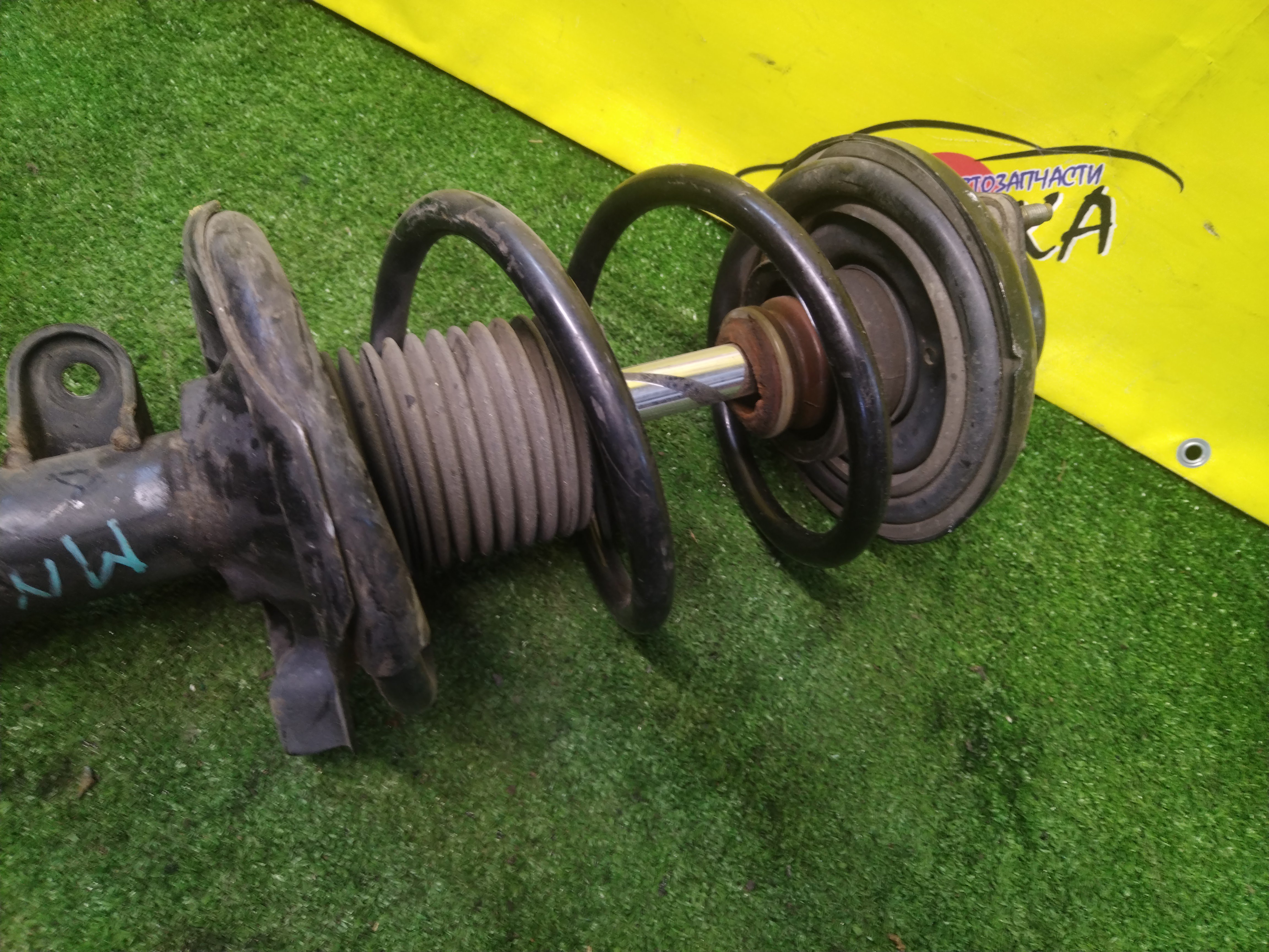 СТОЙКА/NIS/ELGRAND/E51/F/R/RS*R