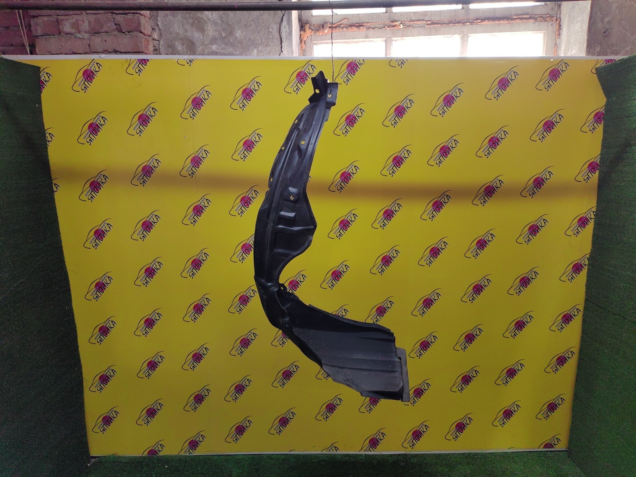 ПОДКРЫЛОК/TOY/AQUA/PRIUS C/NHP10/F/R