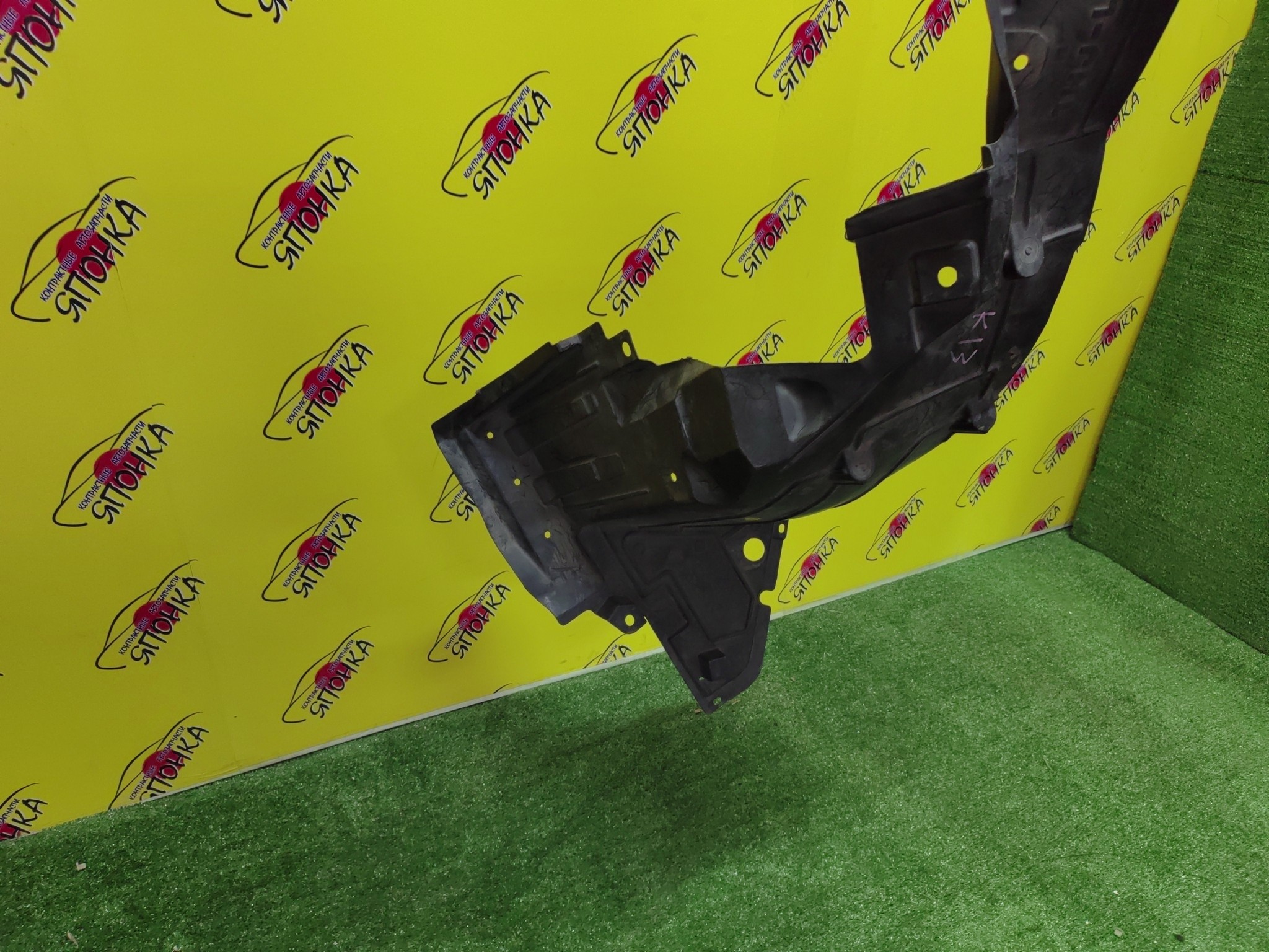 ПОДКРЫЛОК/NIS/MARCH/MICRA/K13/NK13/F/L