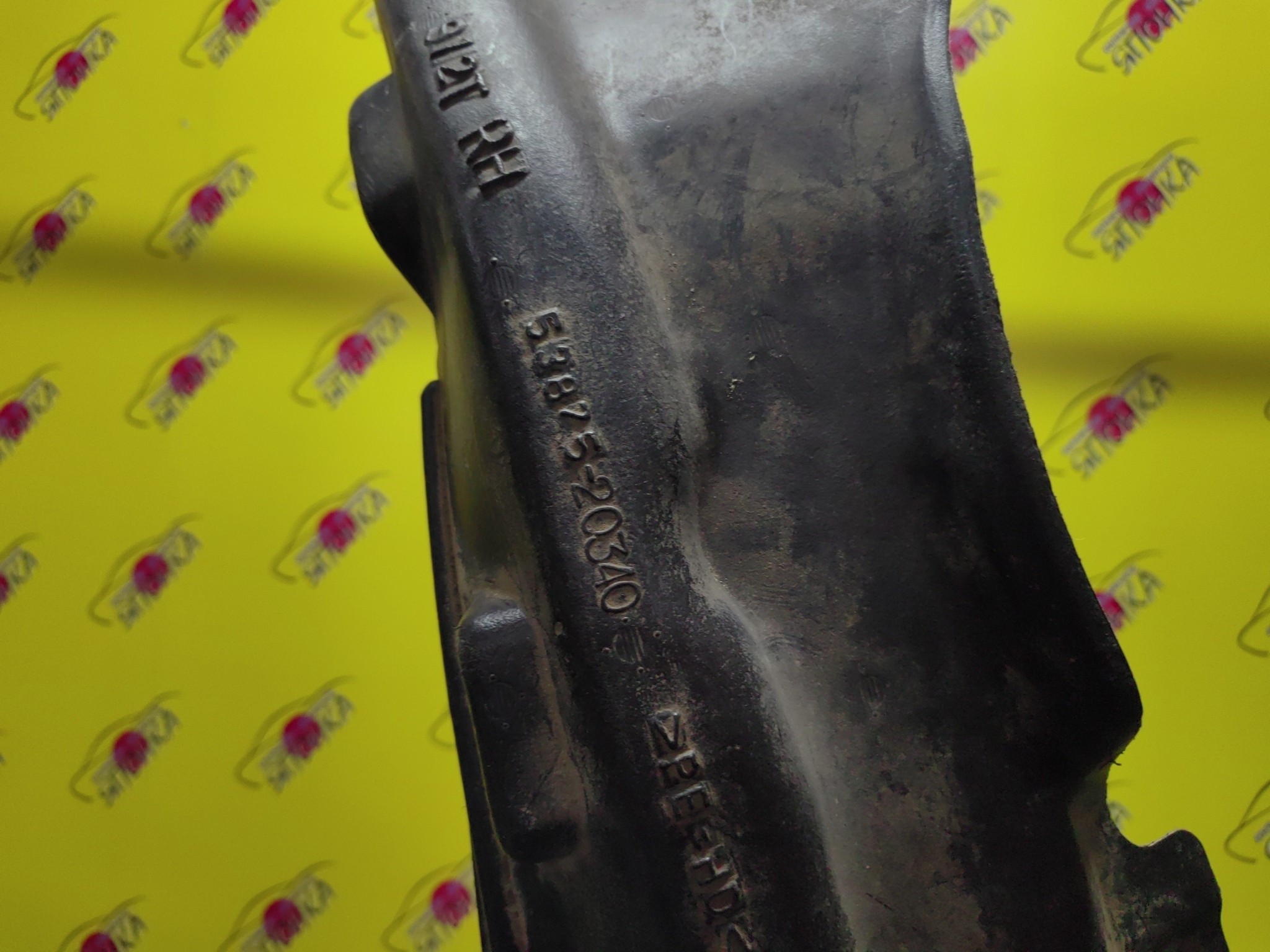 ПОДКРЫЛОК/TOY/CARINA/AT210/AT211/AT212/CT210/CT211/CT215/CT216/ST215/F/R