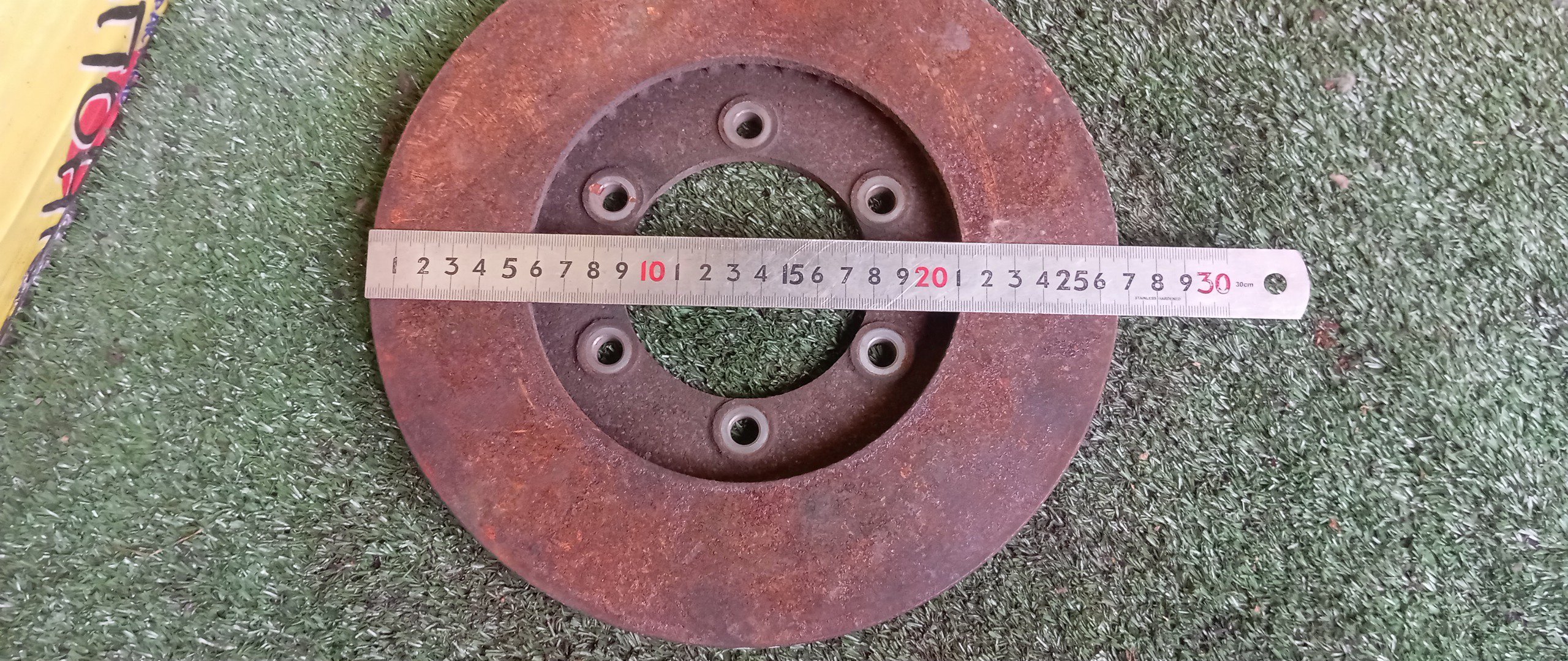 ТОРМОЗНОЙ ДИСК/MAZ/BONGO BRAWNY/SK24L/SK24T/SK26/SK54V/SK56/SKF6M/SKFHM/SY54/SYF4/SYF6/6 ШПИЛ./268MM/F