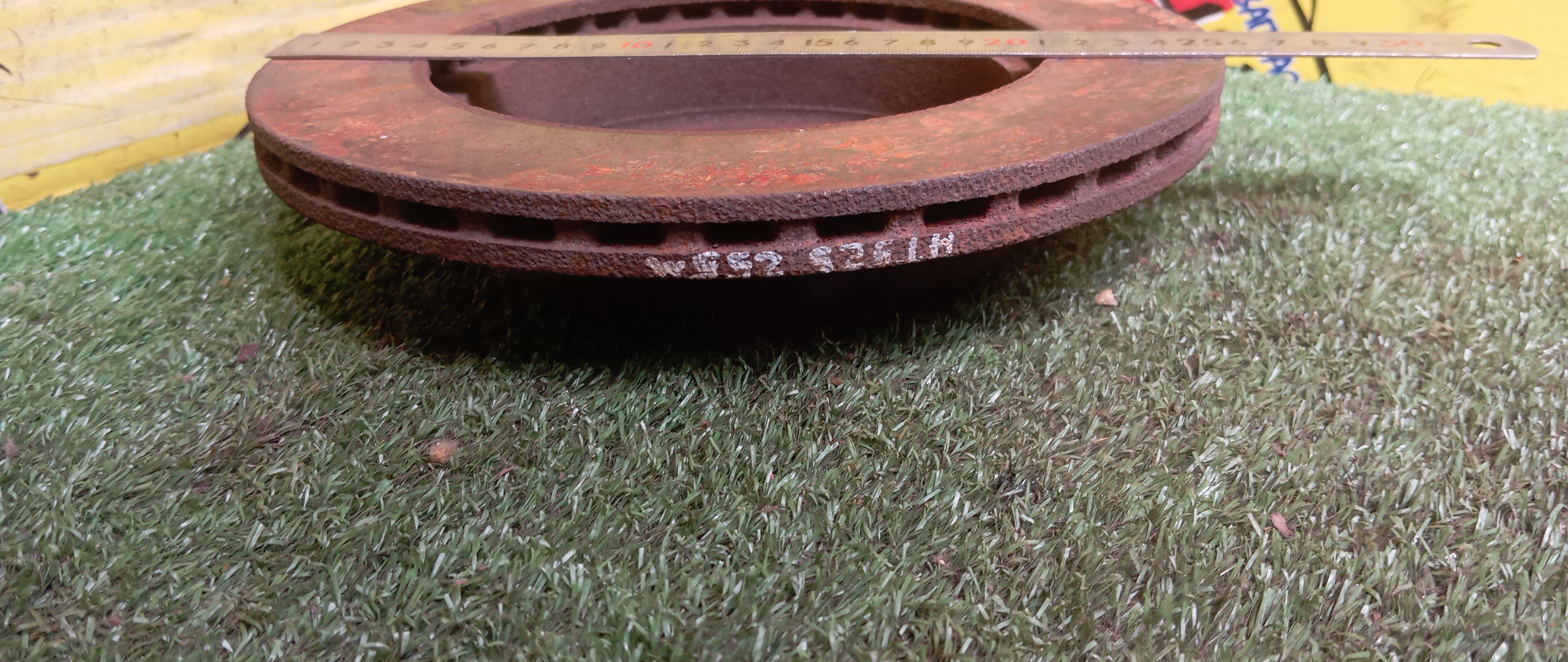 ТОРМОЗНОЙ ДИСК/SUZ/MAZDA IGNIS/KEI/LAPUTA/SWIFT/HN11S/HN12S/HN21S/HN22S/HP11S/HP21S/HP22S/HR51S/HT51S/HT81S/F/4*100/255ММ