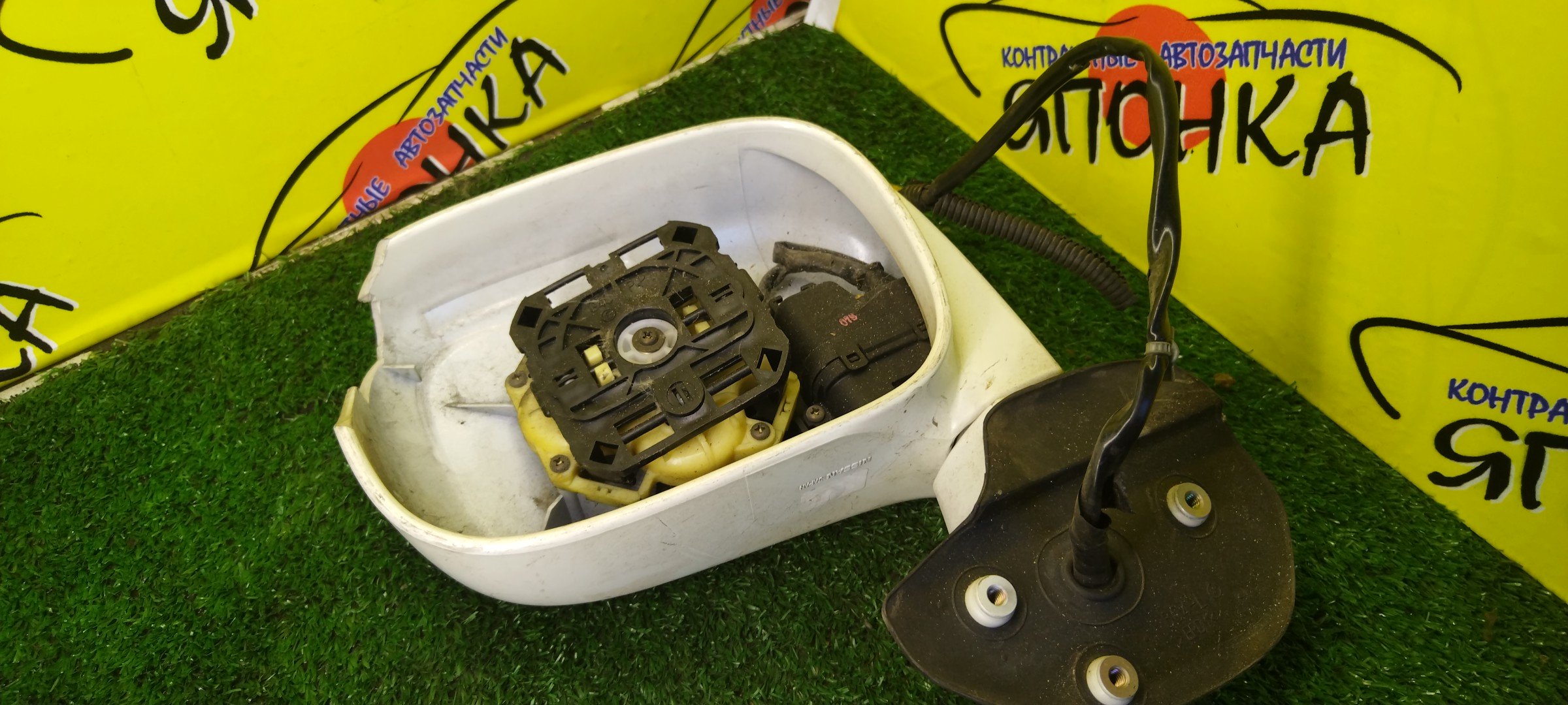 ЗЕРКАЛО/NIS/SERENA/PC24/PNC24/RC24/TC24/TNC24/VC24/VNC24/5КОНТ./L/УЦЕНКА