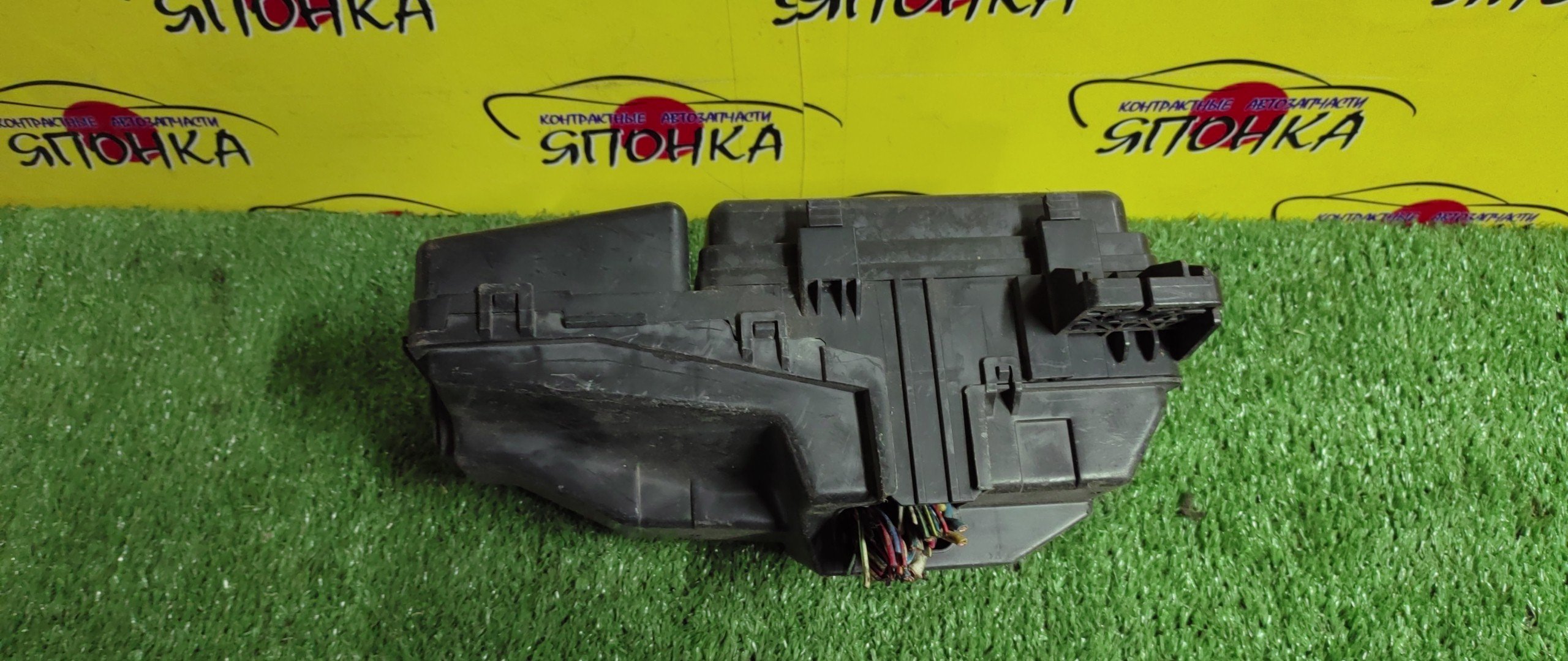 БЛОК ПРЕДОХРАНИТЕЛЕЙ ПОД КАПОТ/HON/ELYSION/K24A/RR1/БОЛЬШОЙ