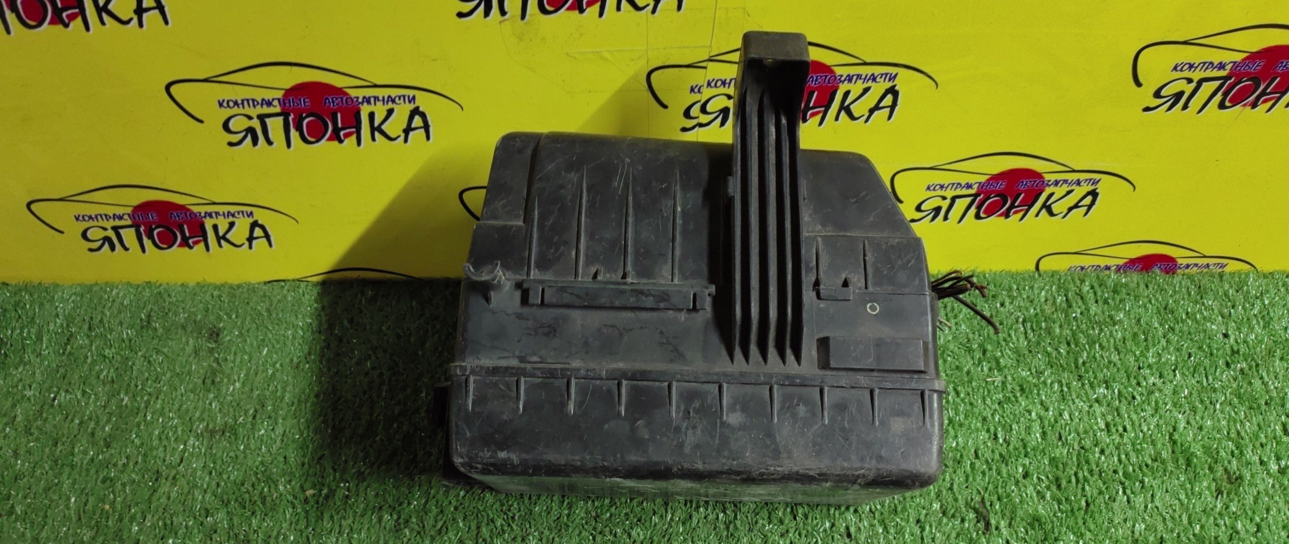 БЛОК ПРЕДОХРАНИТЕЛЕЙ ПОД КАПОТ/TOY/TOWN ACE NOAH/LITE ACE NOAH/7K-E/KR42/БОЛЬШОЙ