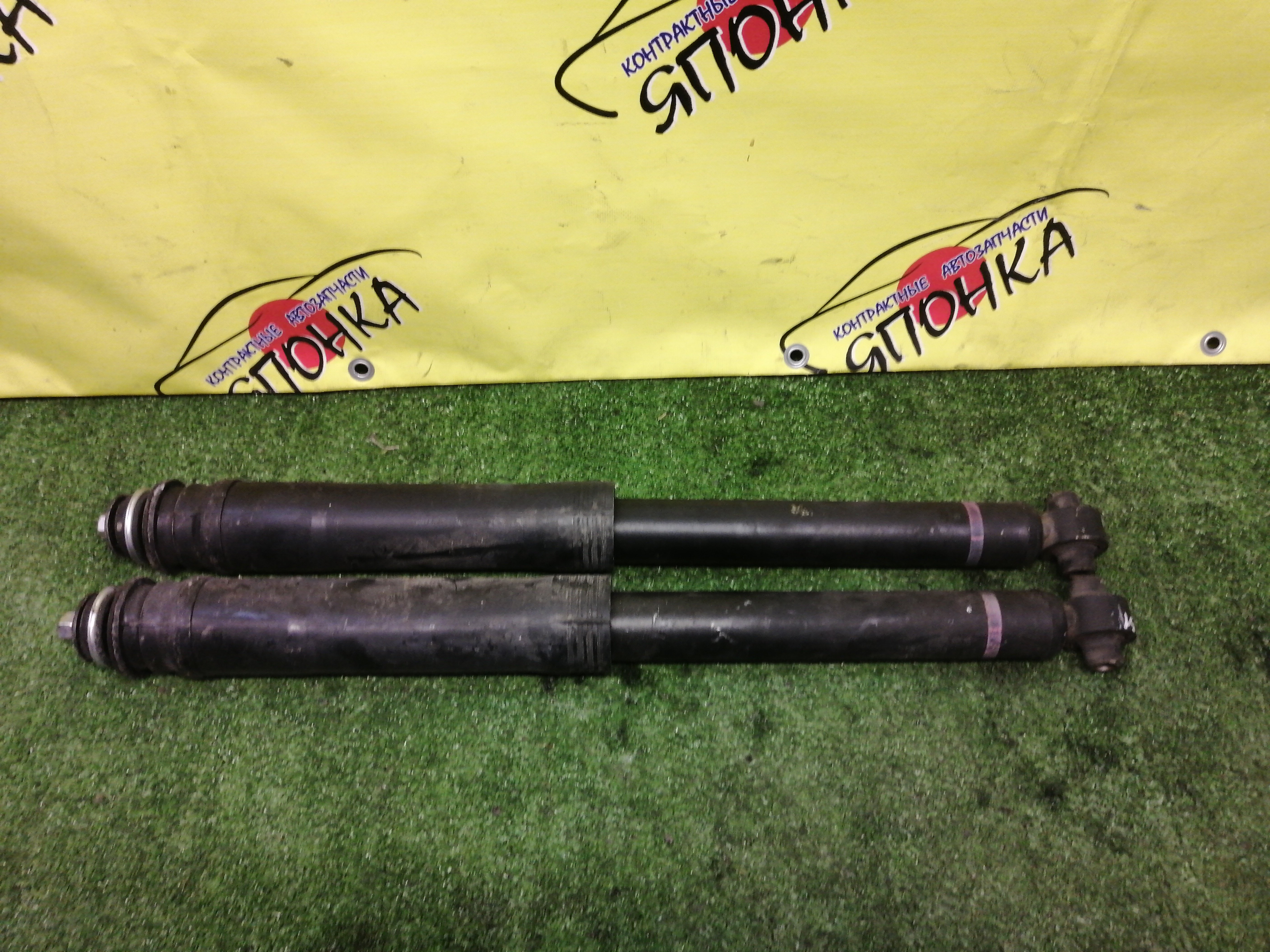 АМОРТИЗАТОР/TOY/AURIS/COROLLA/NDE150L/NDE150R/NZE151H/ZRE151L/ZRE151R/ZRE152H/ZZE150/ZZE150L/ZZE150R/NZE151/B