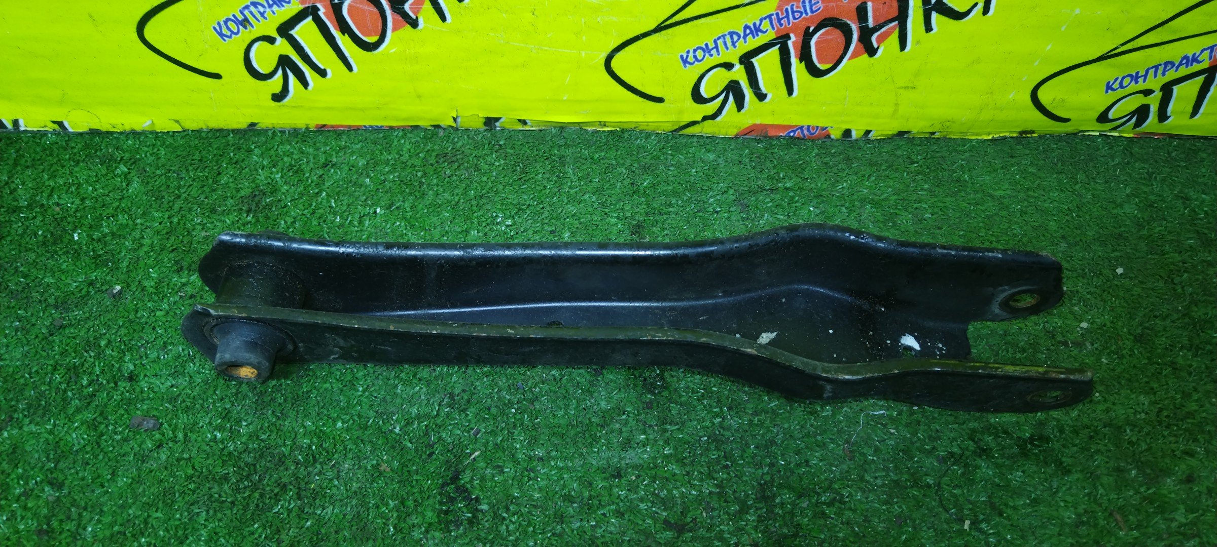 РЫЧАГ/MMC/GALANT/ETERNA/E54A/E74A/E64A/E84A/E53A/E77A/E57A/E72A/E52A/B/L/DOWN/САЙЛЕНТБЛОК+ВИЛКА