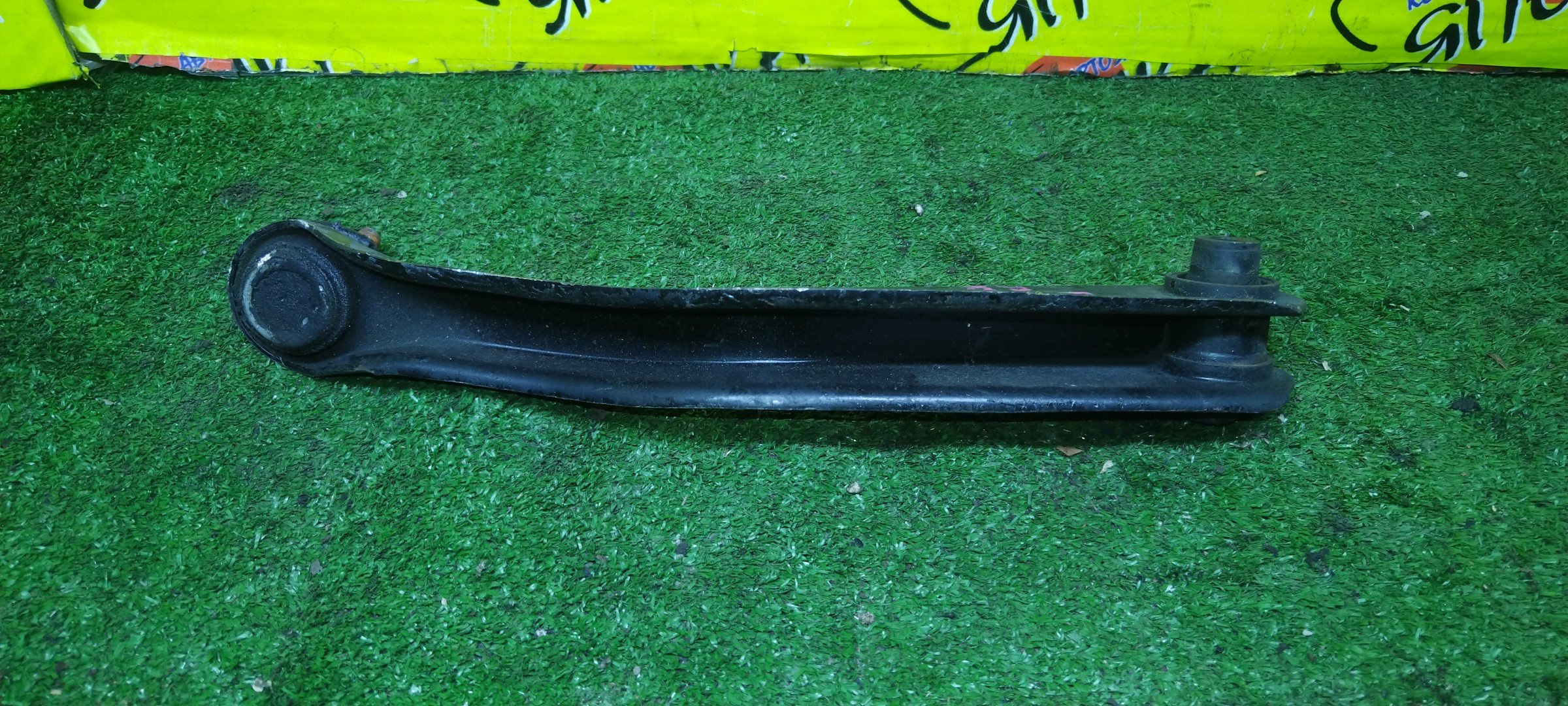 РЫЧАГ/MMC/GALANT/ETERNA/E54A/E74A/E64A/E84A/E53A/E77A/E57A/E72A/E52A/B/R/DOWN/САЙЛЕНТБЛОК+ШАРОВАЯ