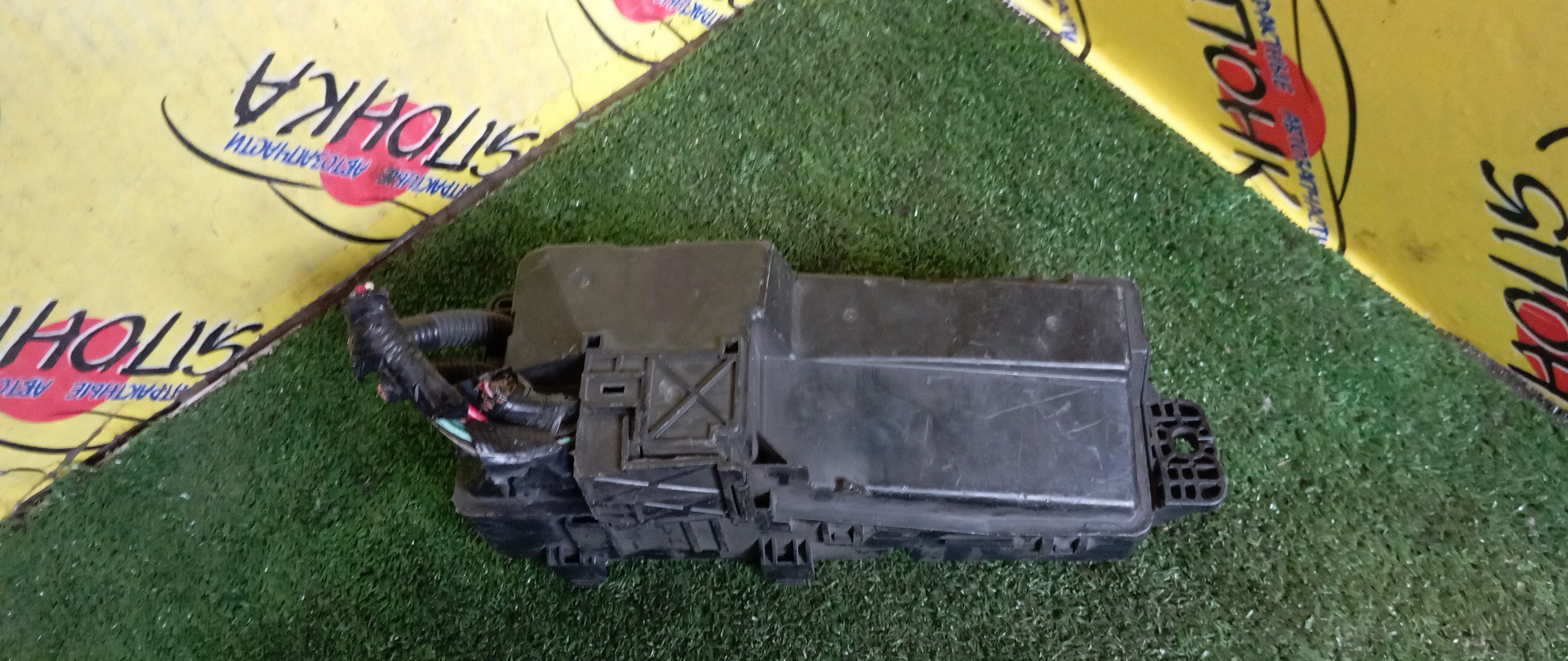 БЛОК ПРЕДОХРАНИТЕЛЕЙ ПОД КАПОТ/HON/STEPWGN/RG1/RG2/RG3/RG4/K20A/K24A/БОЛЬШОЙ