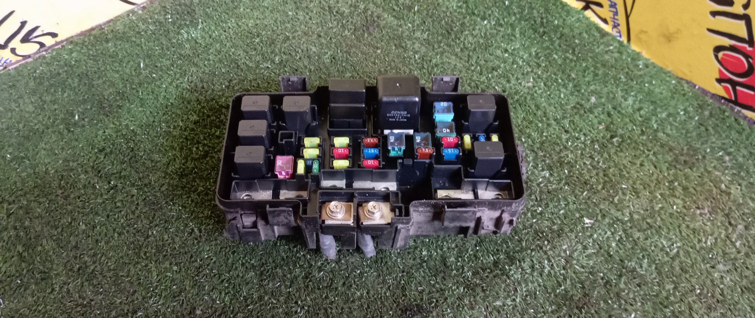 БЛОК ПРЕДОХРАНИТЕЛЕЙ ПОД КАПОТ/HON/STREAM/RN1/RN3/RN4/D17A