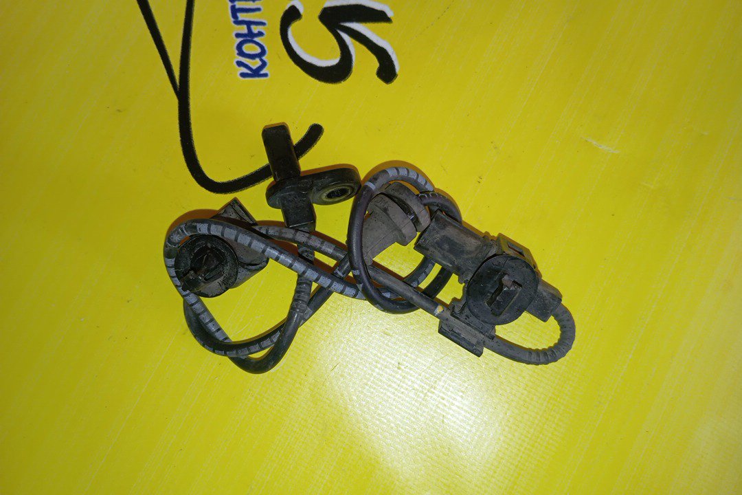 ДАТЧИК ABS/HON/FREED/FREED SPIKE/GB3/GB4/GP3/B/L