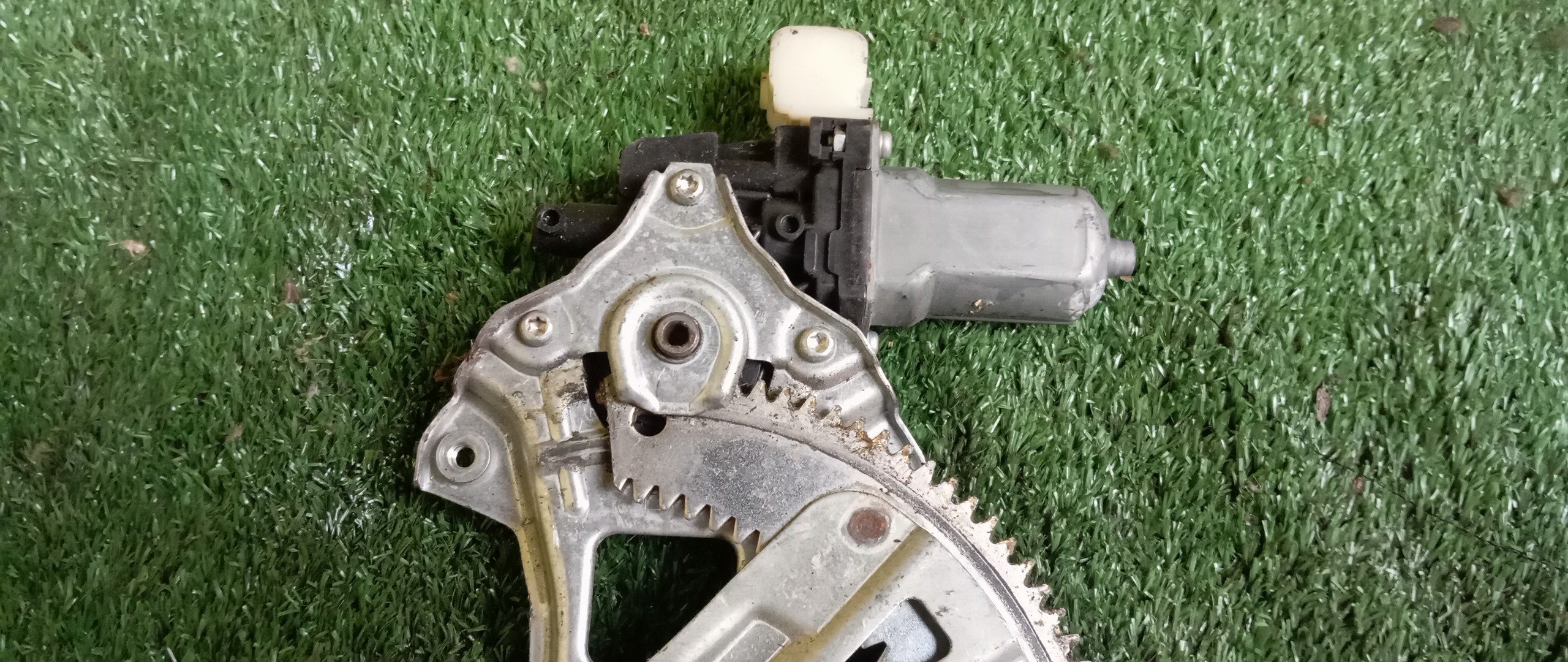 СТЕКЛОПОДЪЕМНИК/NIS/SERENA/C25/CC25/CNC25/NC25/B/L