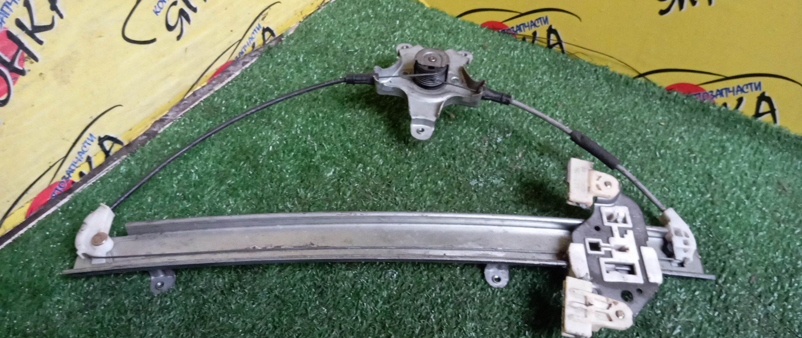 СТЕКЛОПОДЪЕМНИК/NIS/AD/WINGROAD/VENY11/VEY11/VFY11/VGY11/VHNY11/VY11/WFNY11/WFY11/WHNY11/WHY11/WPY11/WRY11/B/R/МЕХАНИЧ.