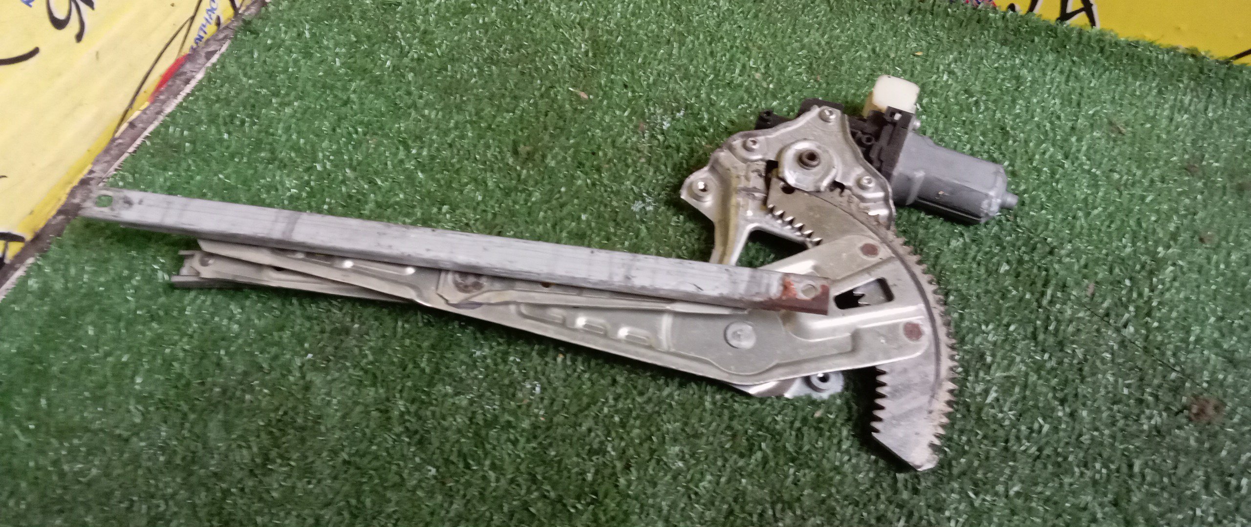 СТЕКЛОПОДЪЕМНИК/NIS/SERENA/C25/CC25/CNC25/NC25/B/L