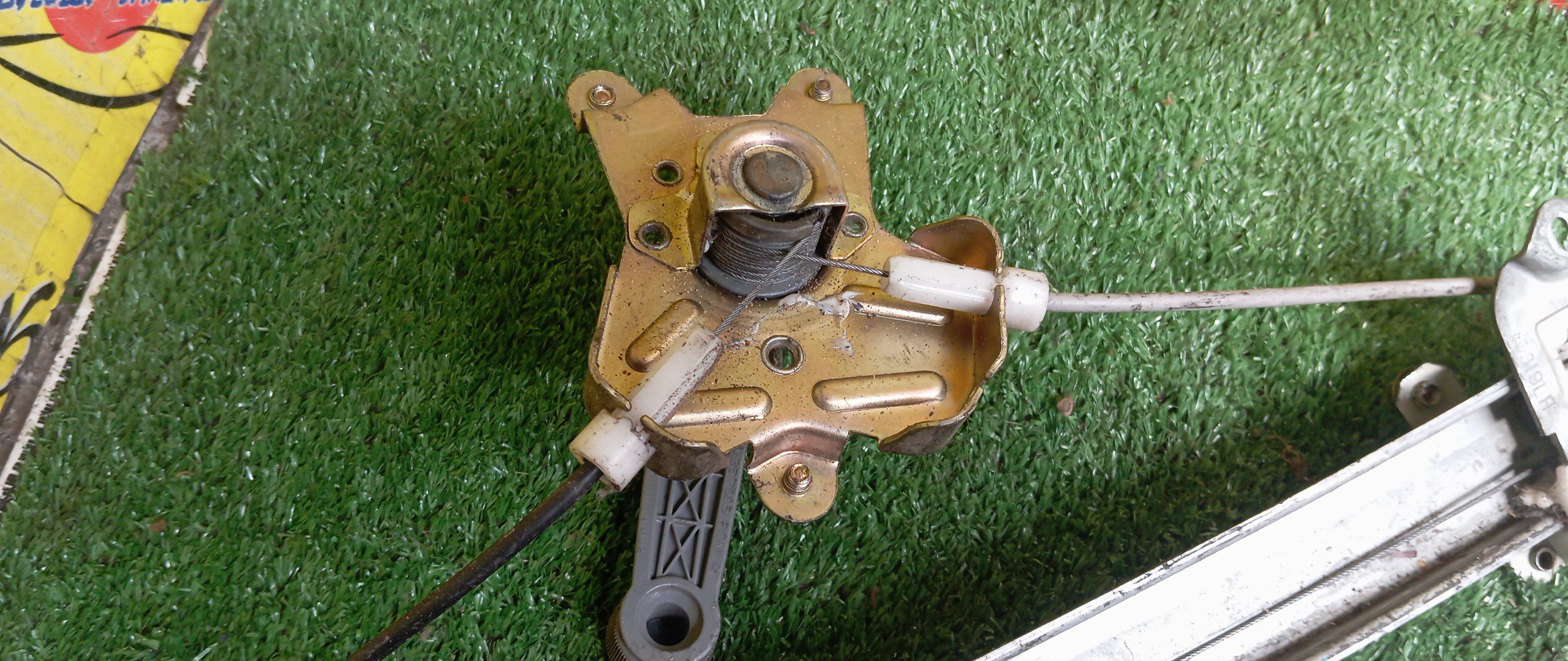 СТЕКЛОПОДЪЕМНИК/MMC/LANCER/CS2A/CS3A/CS5A/CS6A/B/L/МЕХАНИЧ.