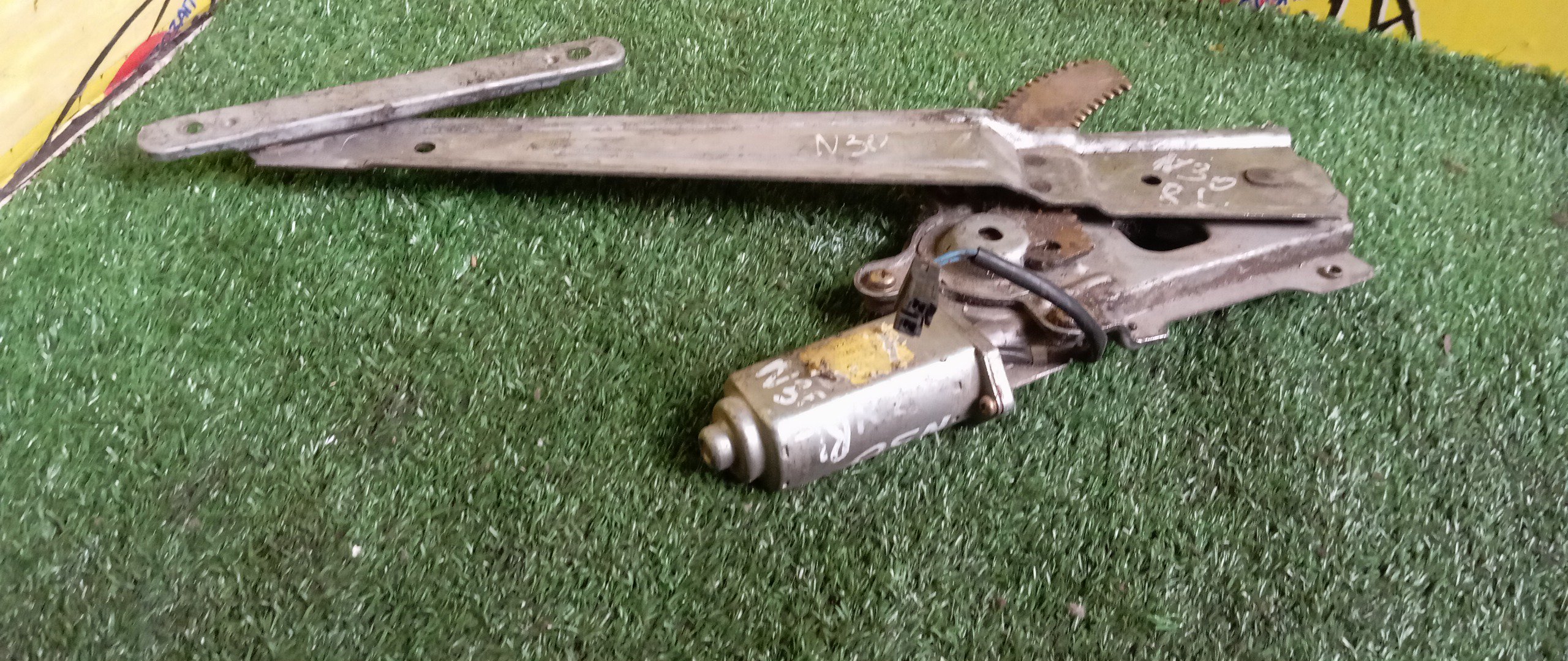 СТЕКЛОПОДЪЕМНИК/NIS/R'NESSA/N30/NN30/PNN30/B/L