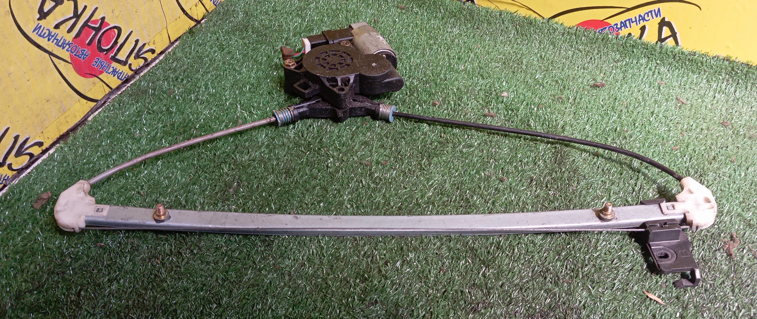 СТЕКЛОПОДЪЕМНИК/MAZ/DEMIO/DY3W/DY5W/B/L