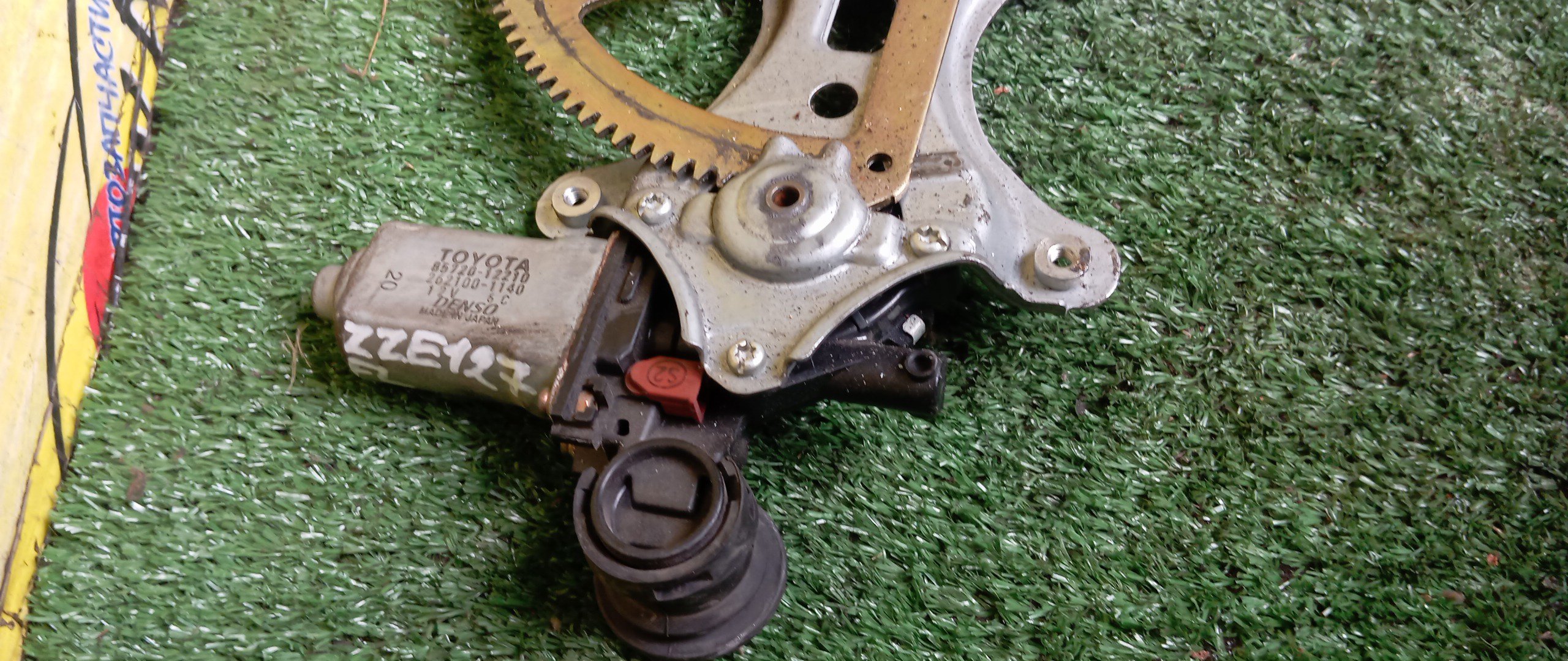 СТЕКЛОПОДЪЕМНИК/TOY/WILL VS/NZE127/ZZE127/ZZE128/ZZE129/F/L