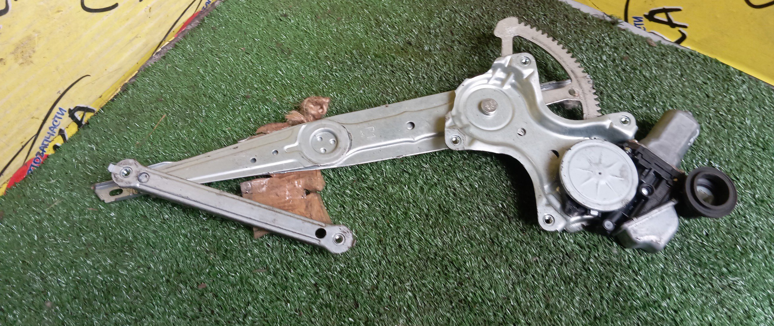 СТЕКЛОПОДЪЕМНИК/TOY/COROLLA FIELDER/NKE165G/NRE160/NRE161G/NZE161G/NZE164G/ZRE162G/F/L