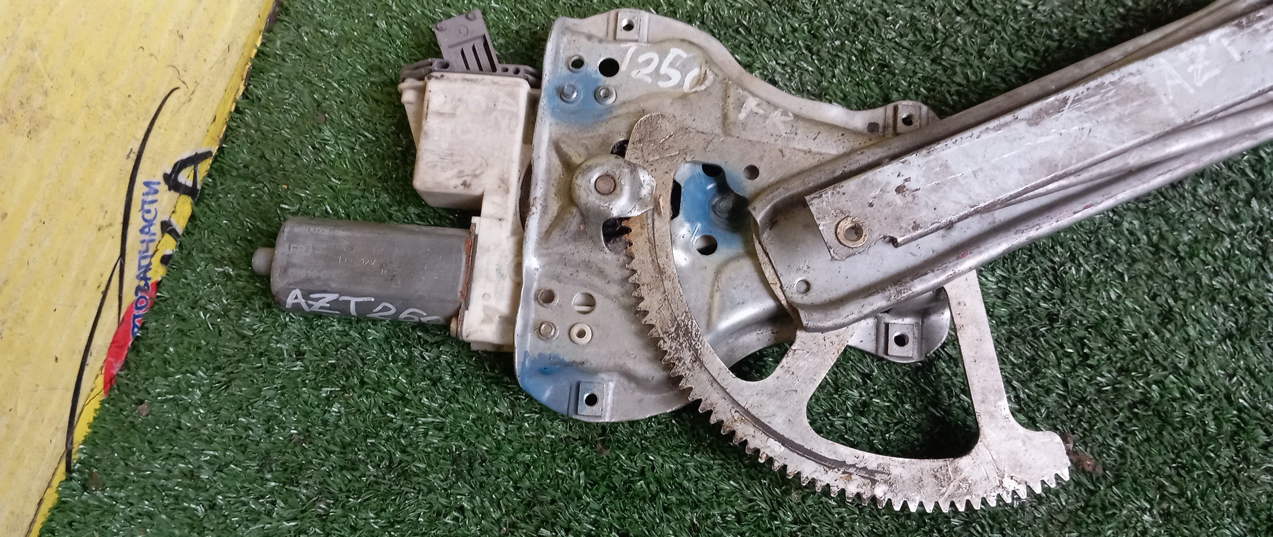 СТЕКЛОПОДЪЕМНИК/TOY/AVENSIS/AZT250W/AZT251W/AZT255W/F/R