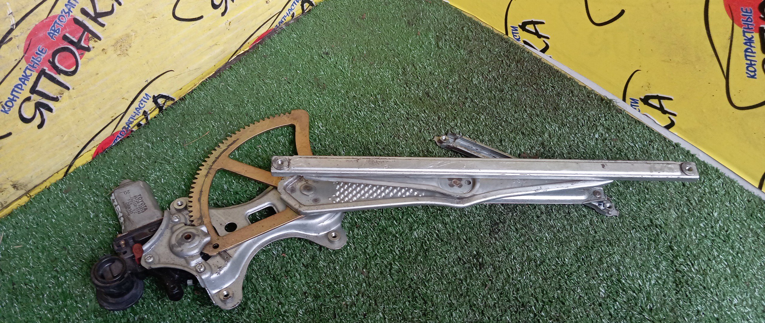 СТЕКЛОПОДЪЕМНИК/TOY/WILL VS/NZE127/ZZE127/ZZE128/ZZE129/F/L