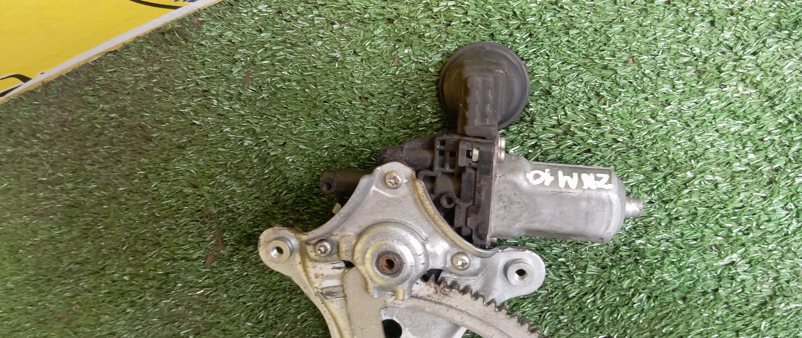 СТЕКЛОПОДЪЕМНИК/TOY/ISIS/ANM10/ZNM10/ANM15/ZGM10/F/L