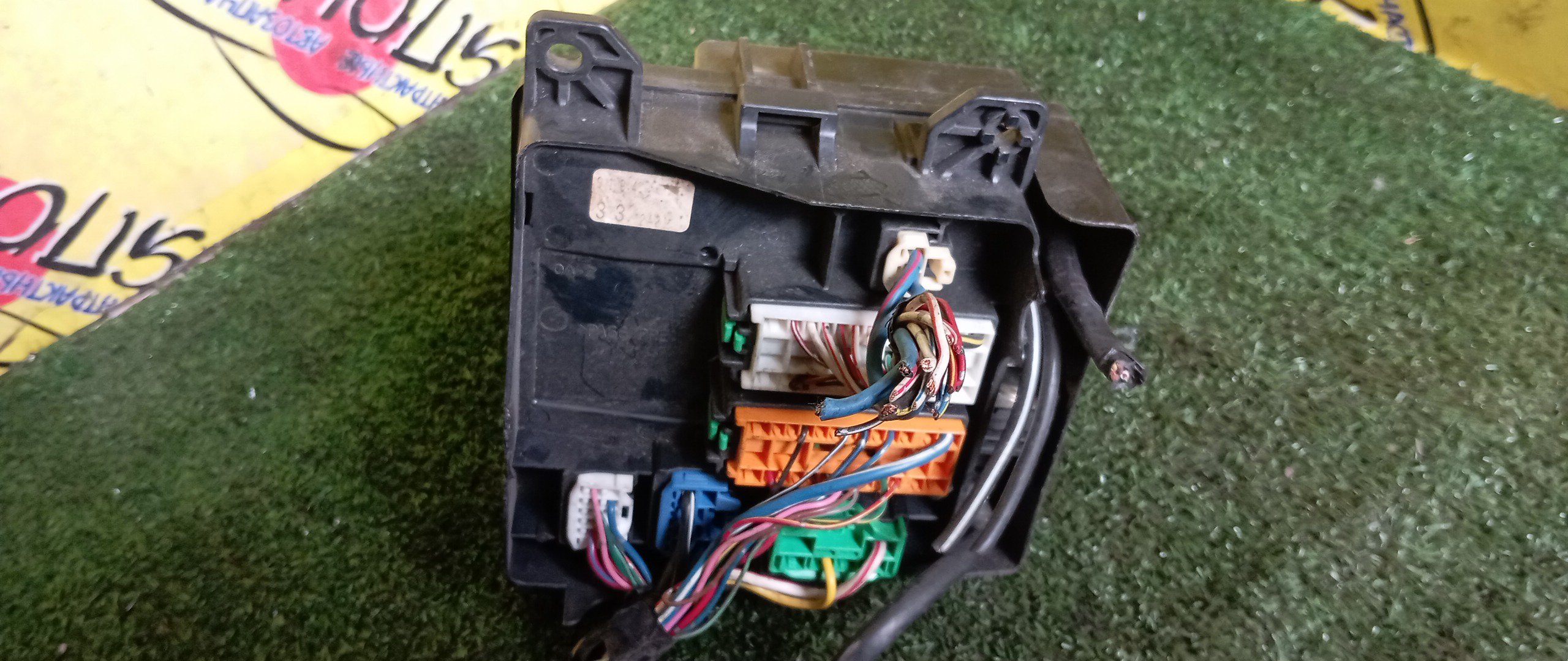 БЛОК ПРЕДОХРАНИТЕЛЕЙ ПОД КАПОТ/MAZ/PREMACY/FP/CP8W